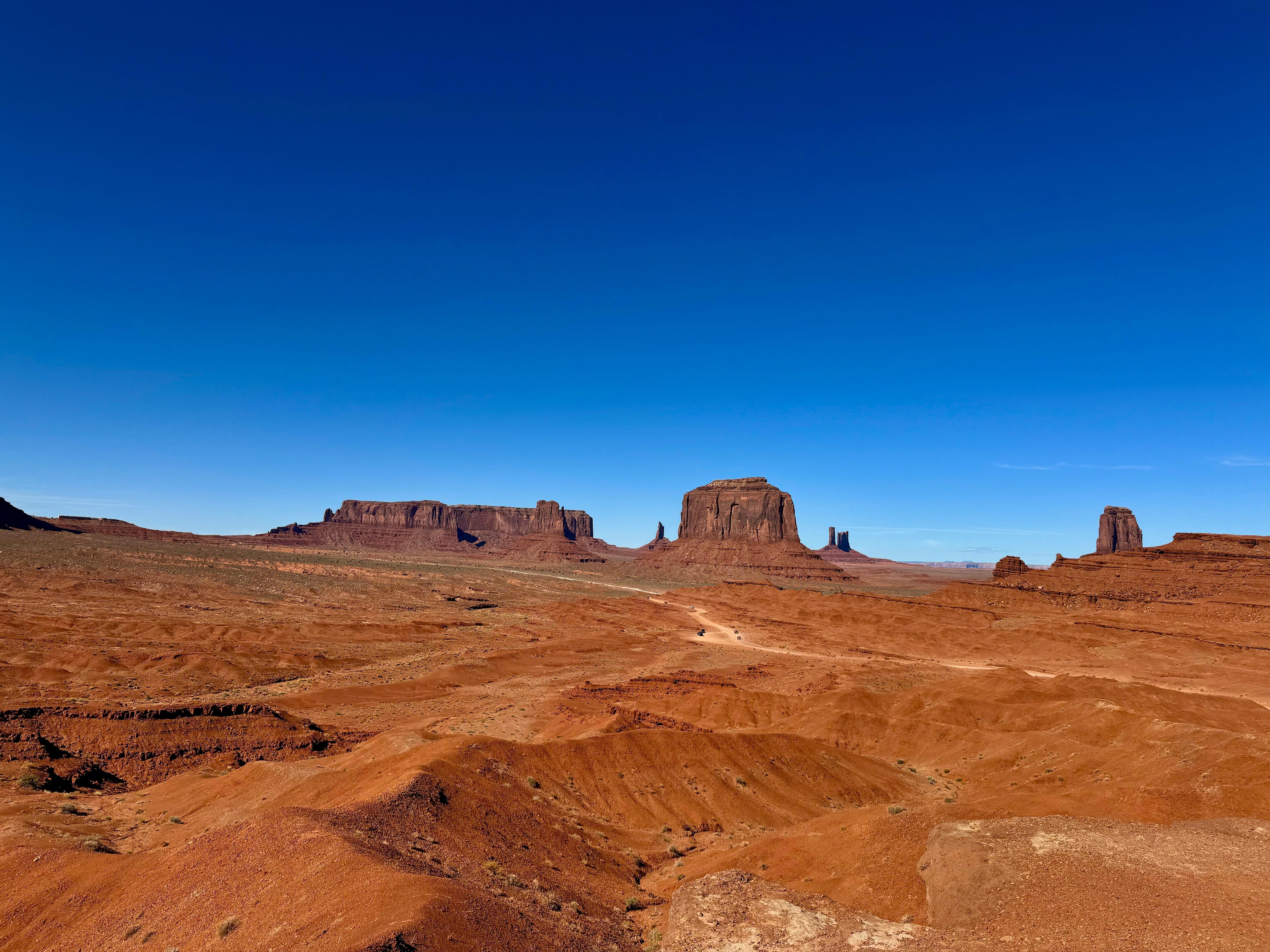 Monument Valley: Backcountry Tour with Navajo Guide