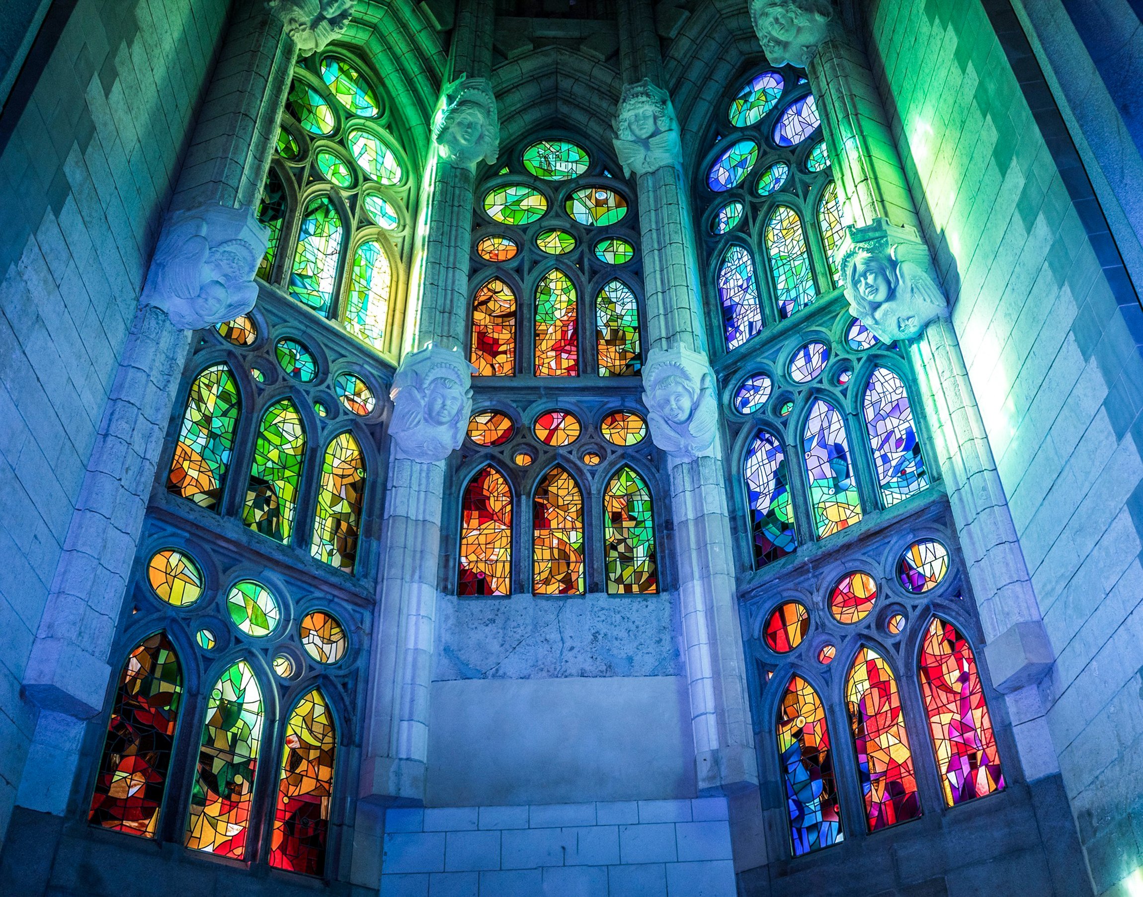 Barcelona: Sagrada Familia Guided Tour Fast-Track Access - 2026 (Verified Reviews)
