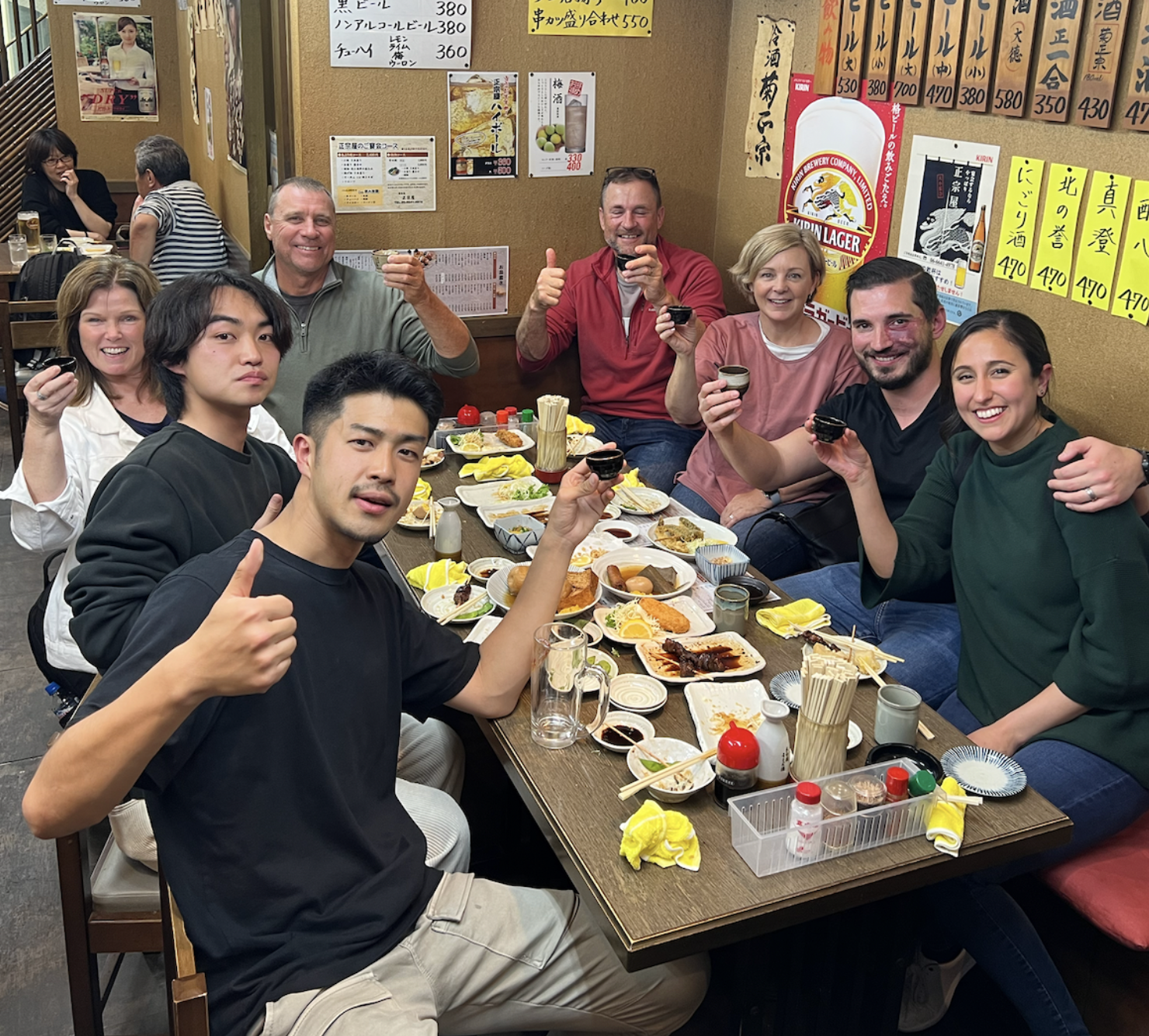 Osaka: Dotombori Gastronomy & Local Pub Crawl