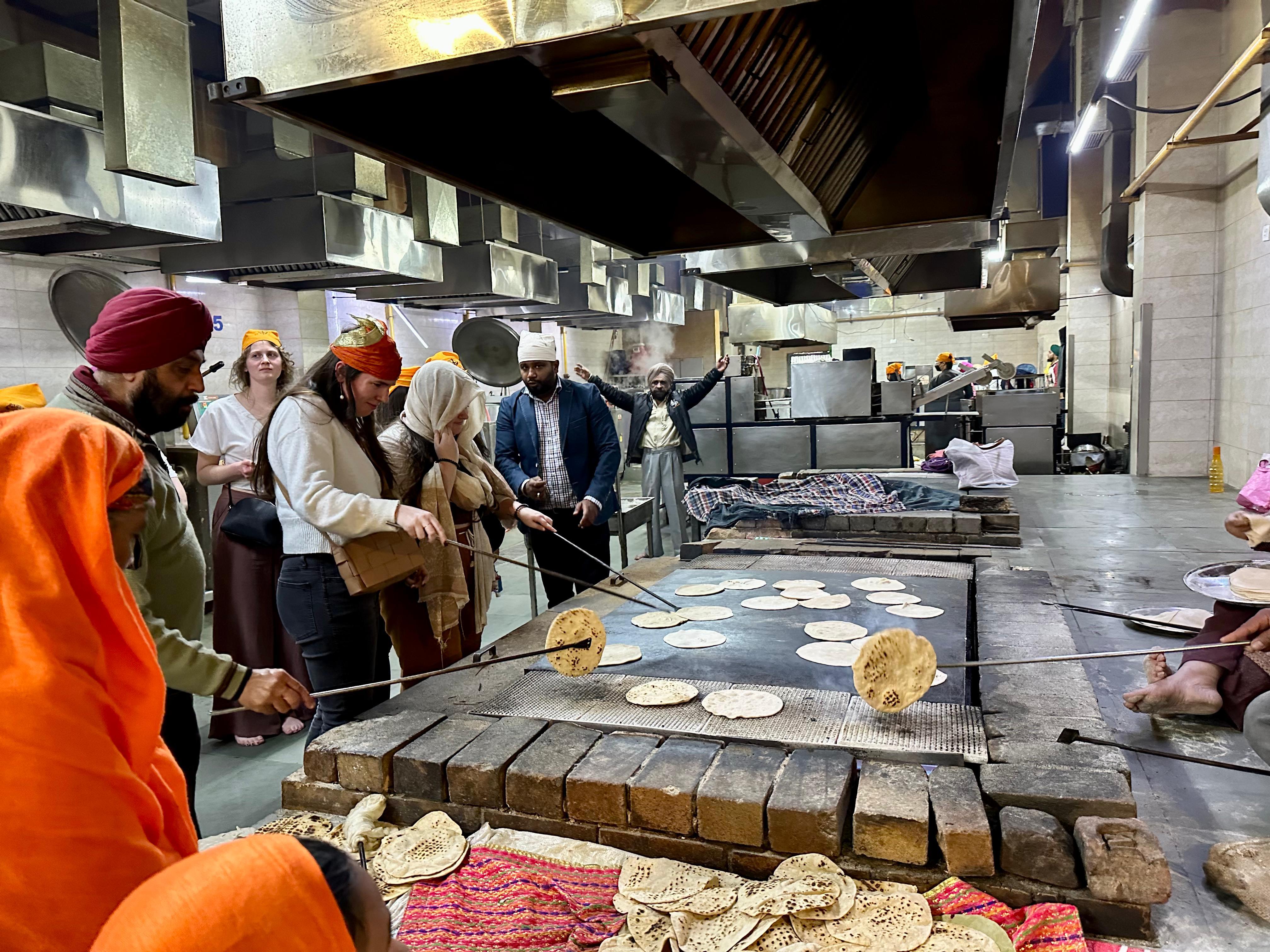 Private Full-Day Guided Delhi Highlights Tour