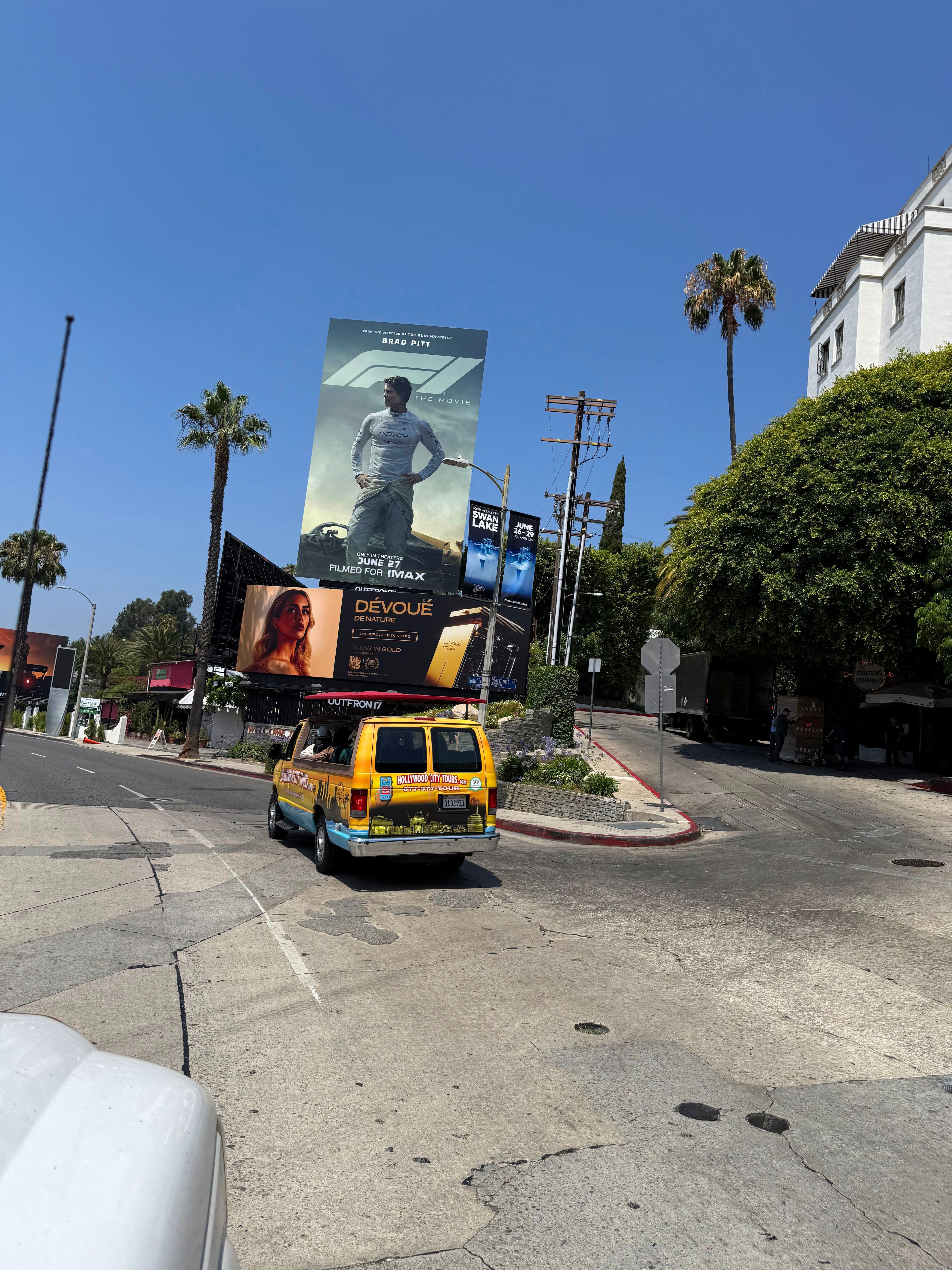 Los Angeles: Hollywood & Celebrity Homes Open-Air Bus Tour: listing photo 3 of 5