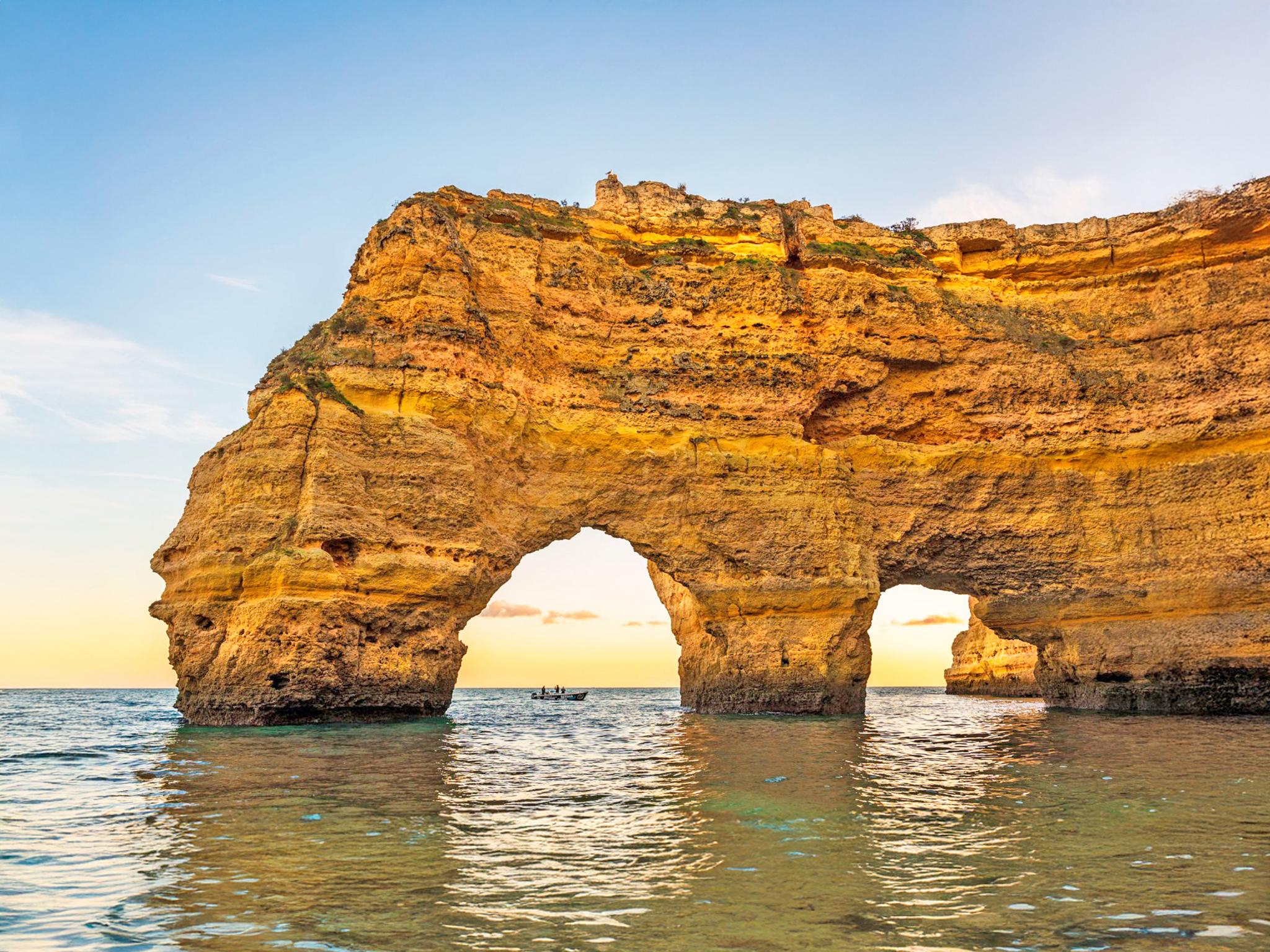 Benagil Cave Sunset Cruise from Armação de Pêra