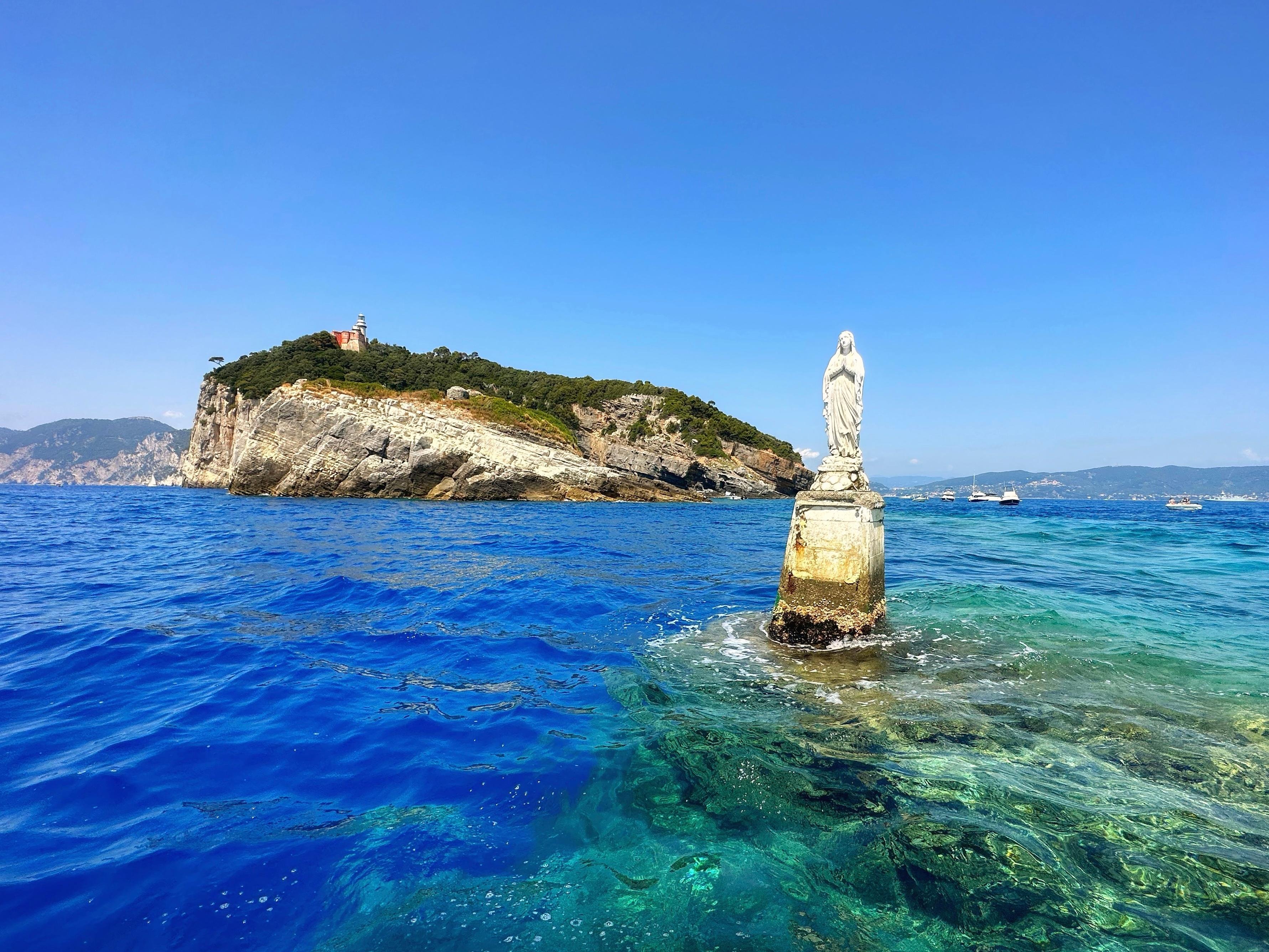Island-Hopping Boat Tour from Portovenere