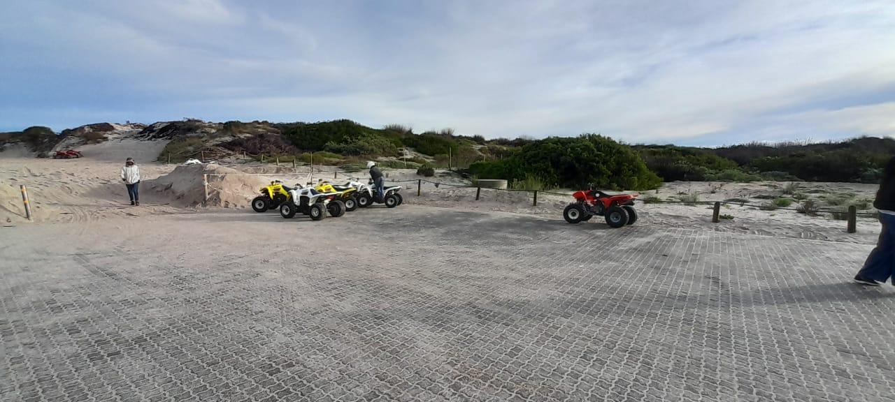 Cape Town Ultimate Adventure: Quad Biking, Paragliding & Sunset Cruise