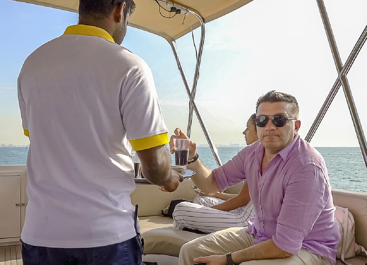 Dubai Sunset Yacht Cruise with Snacks & Drinks