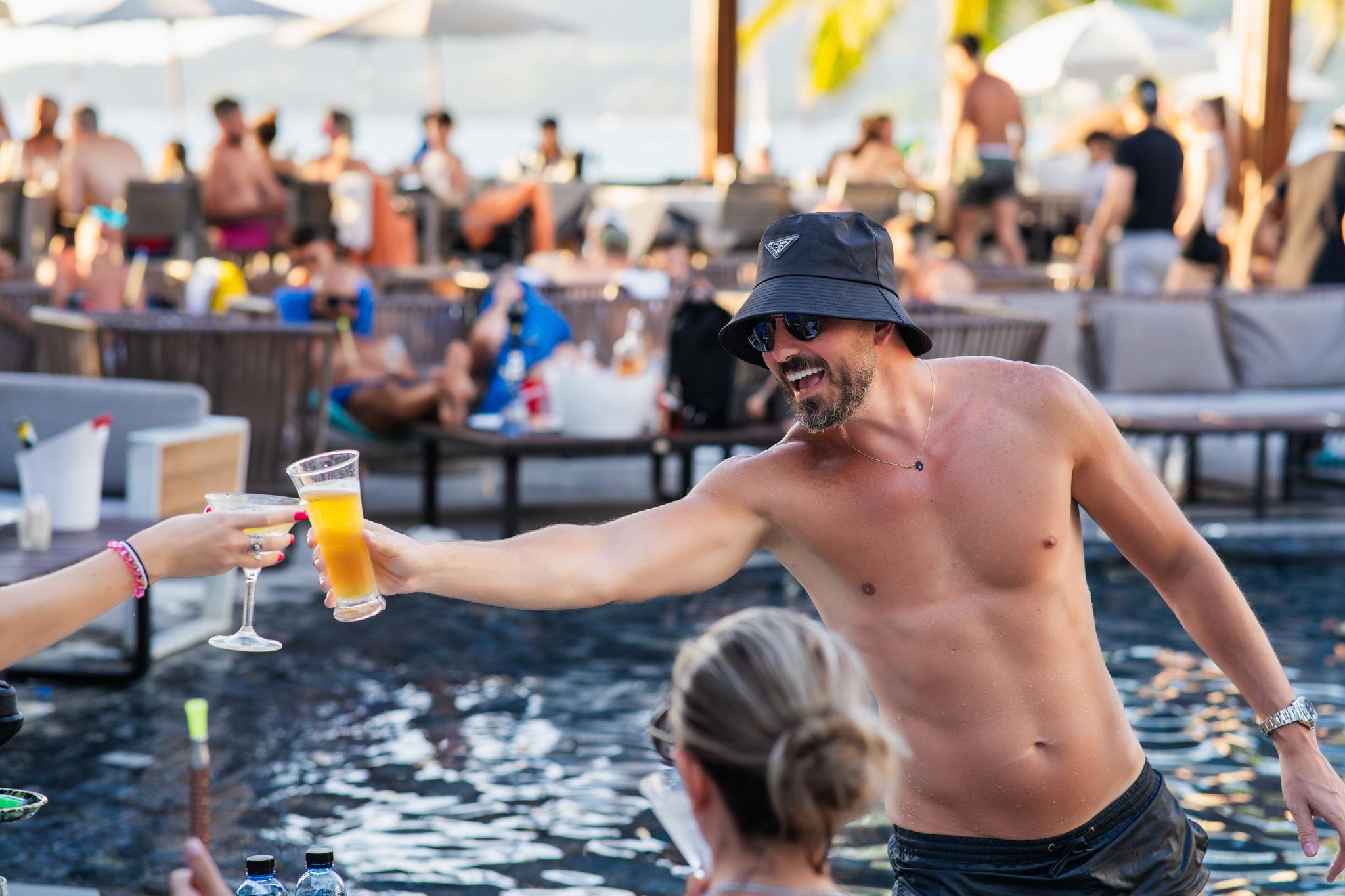 Kudo Beach Club Patong: VIP Entry & Gourmet Dining