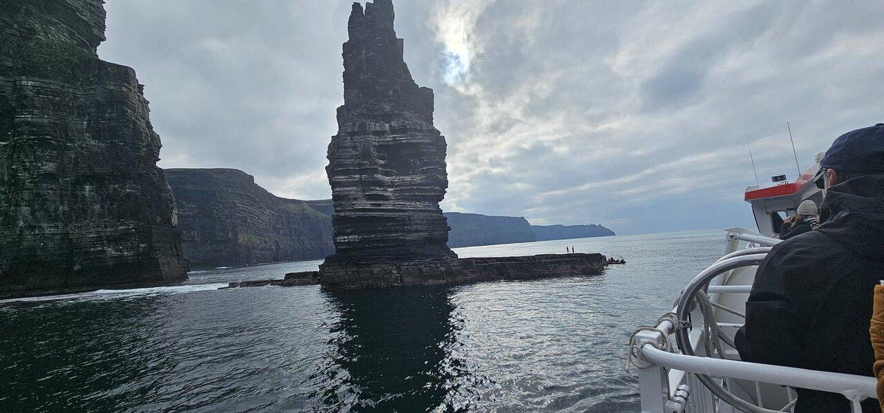 Aran Islands & Cliffs of Moher Full-Day Tour from Galway