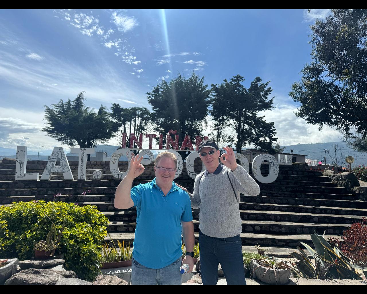 Private Quito Highlights: Colonial Center, Cable Car & Equator