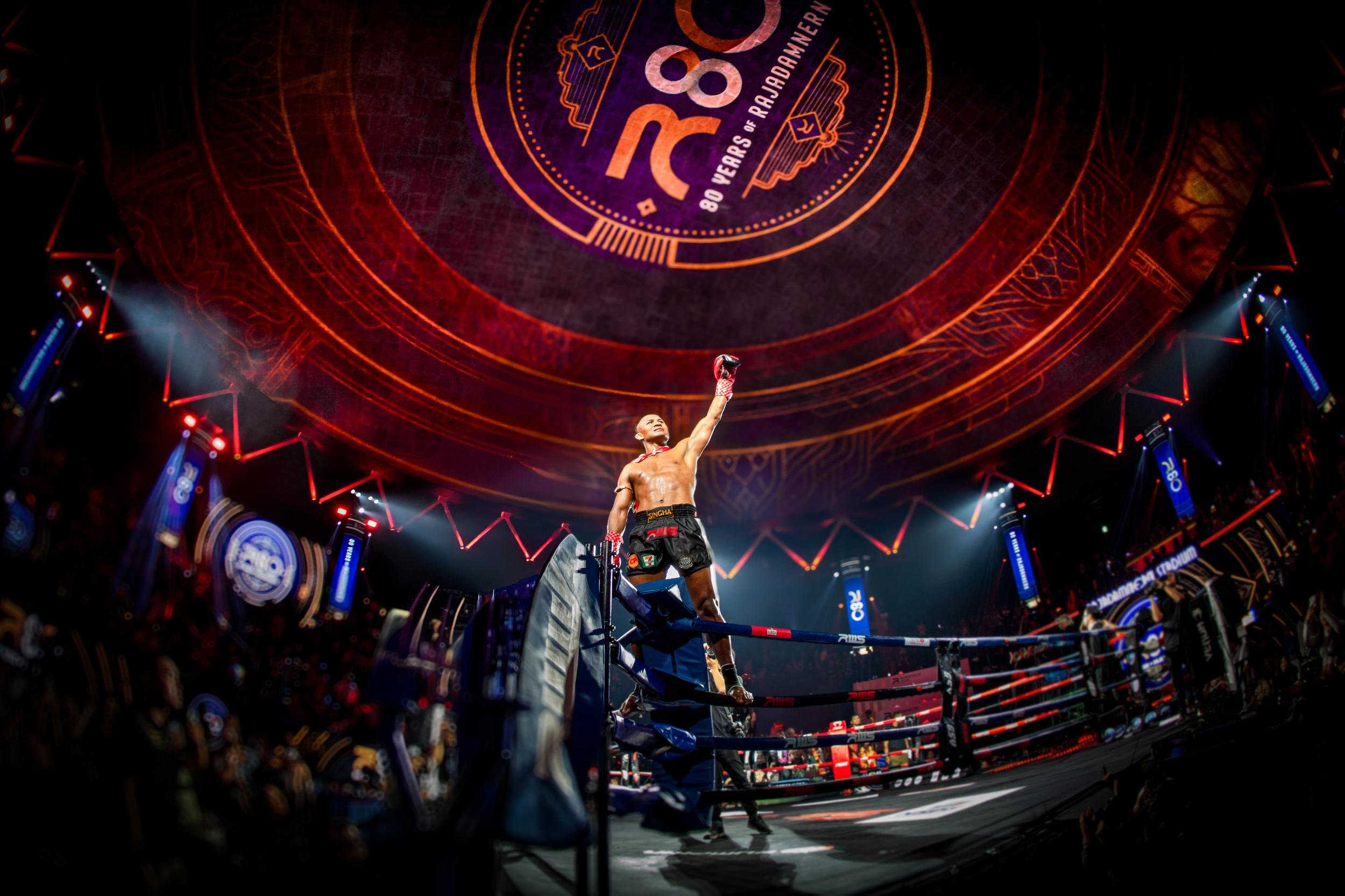 Rajadamnern Stadium Bangkok muay thai fight night — image 4