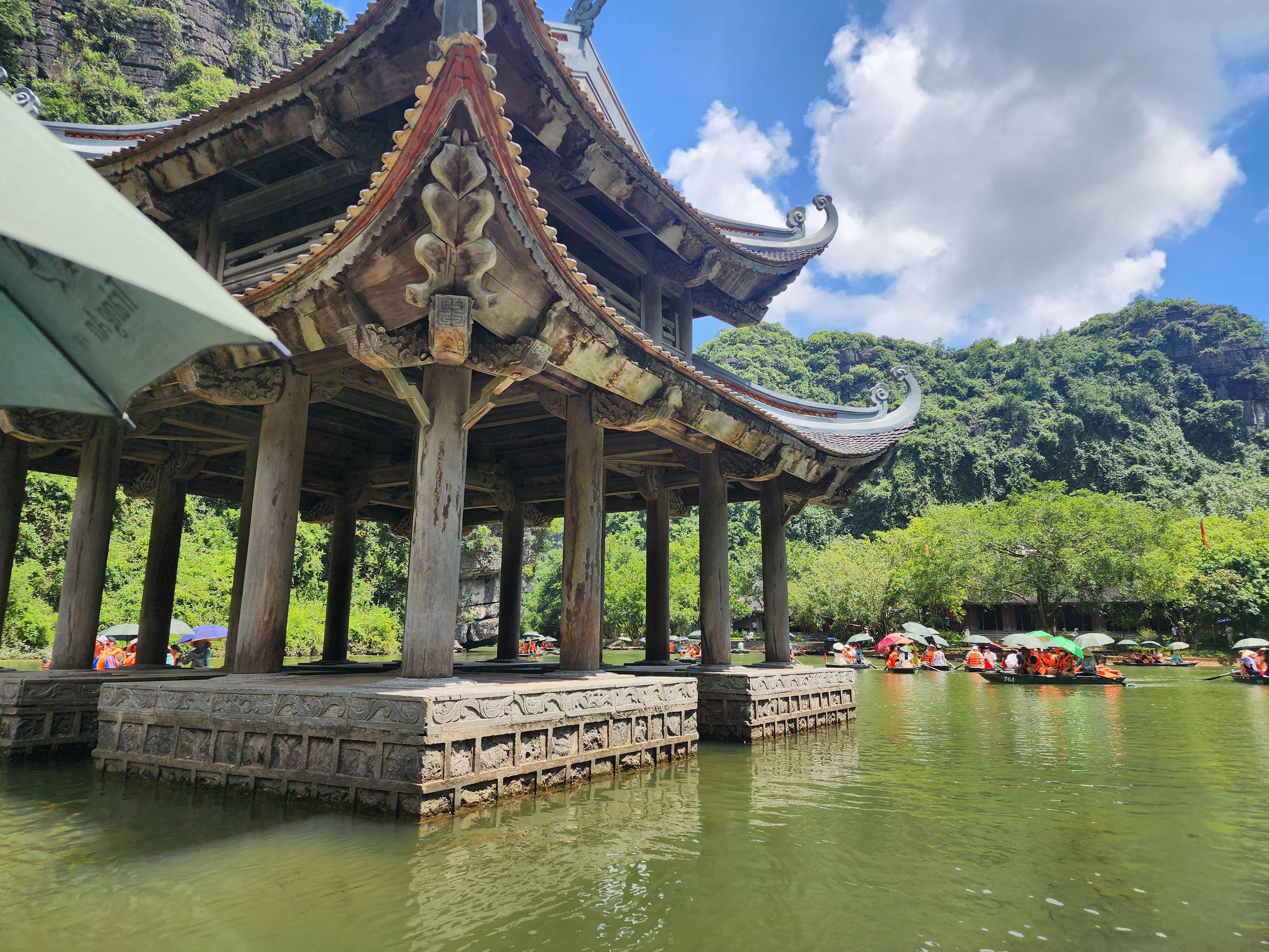 2-Day Ninh Binh & Ha Long Bay Adventure from Hanoi