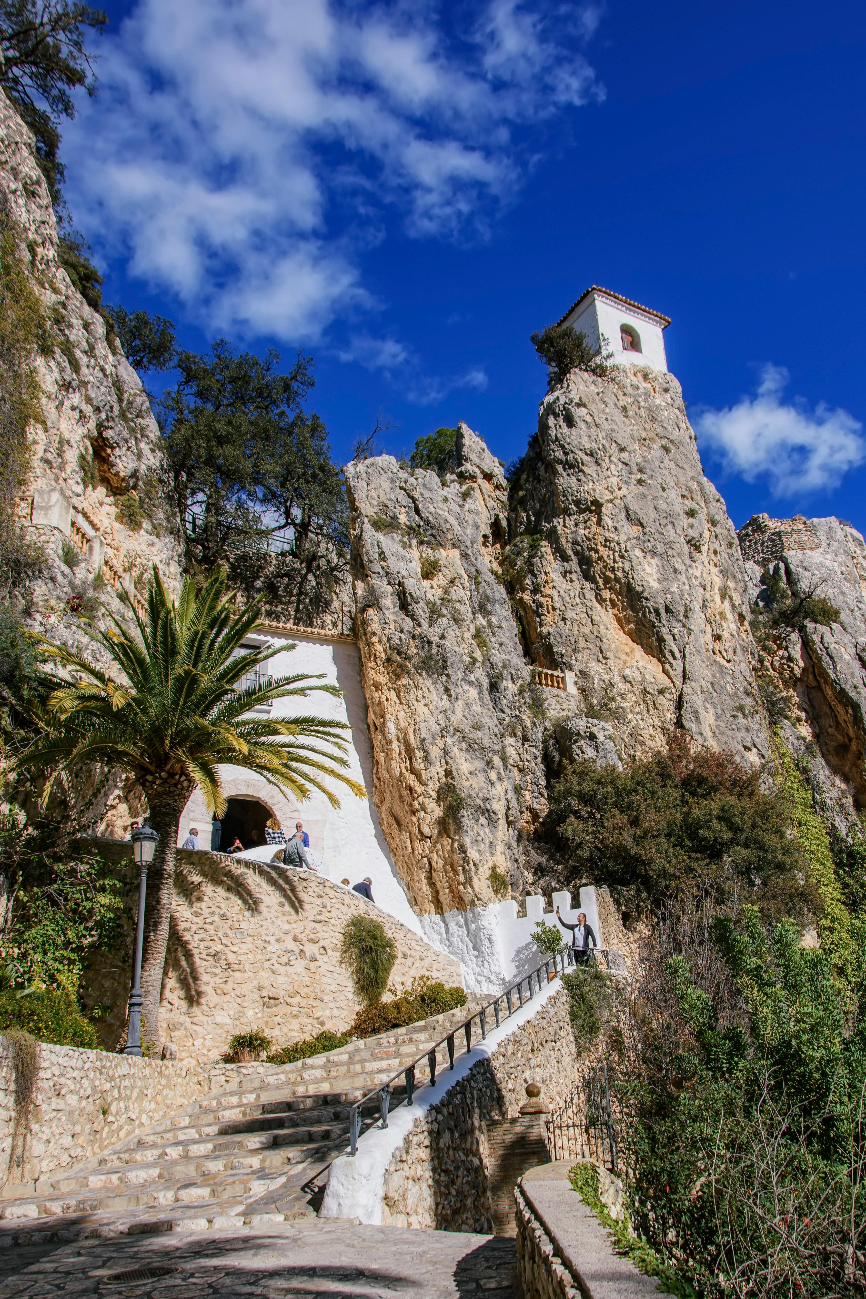 Valencia: Guadalest, Altea & Algar Waterfalls Day Trip