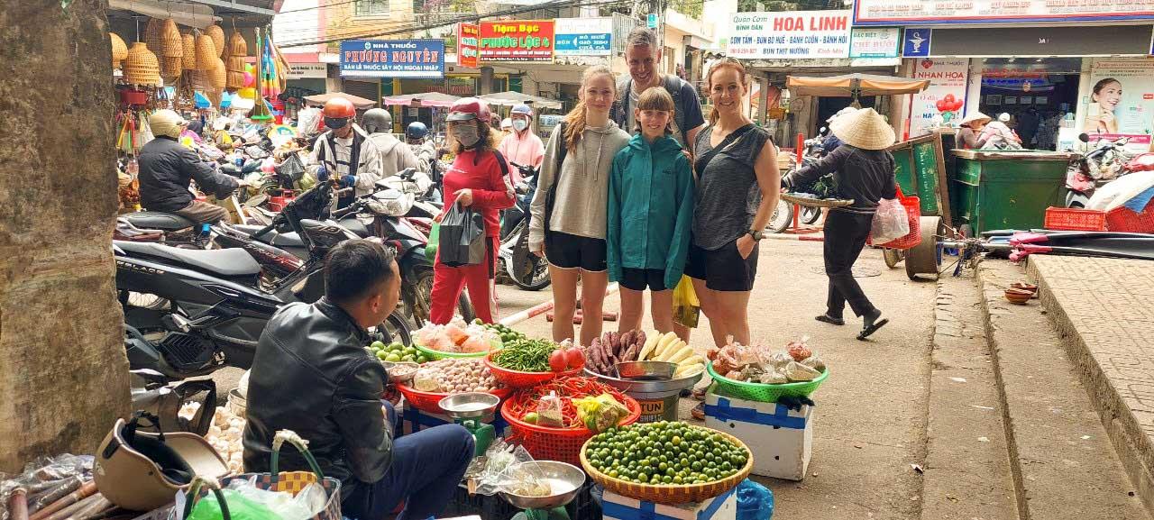 market tour in Dalat — photo 3