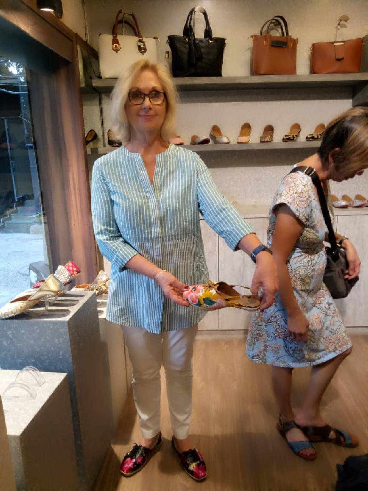 Delhi Insider’s Shopping & Heritage Day Tour
