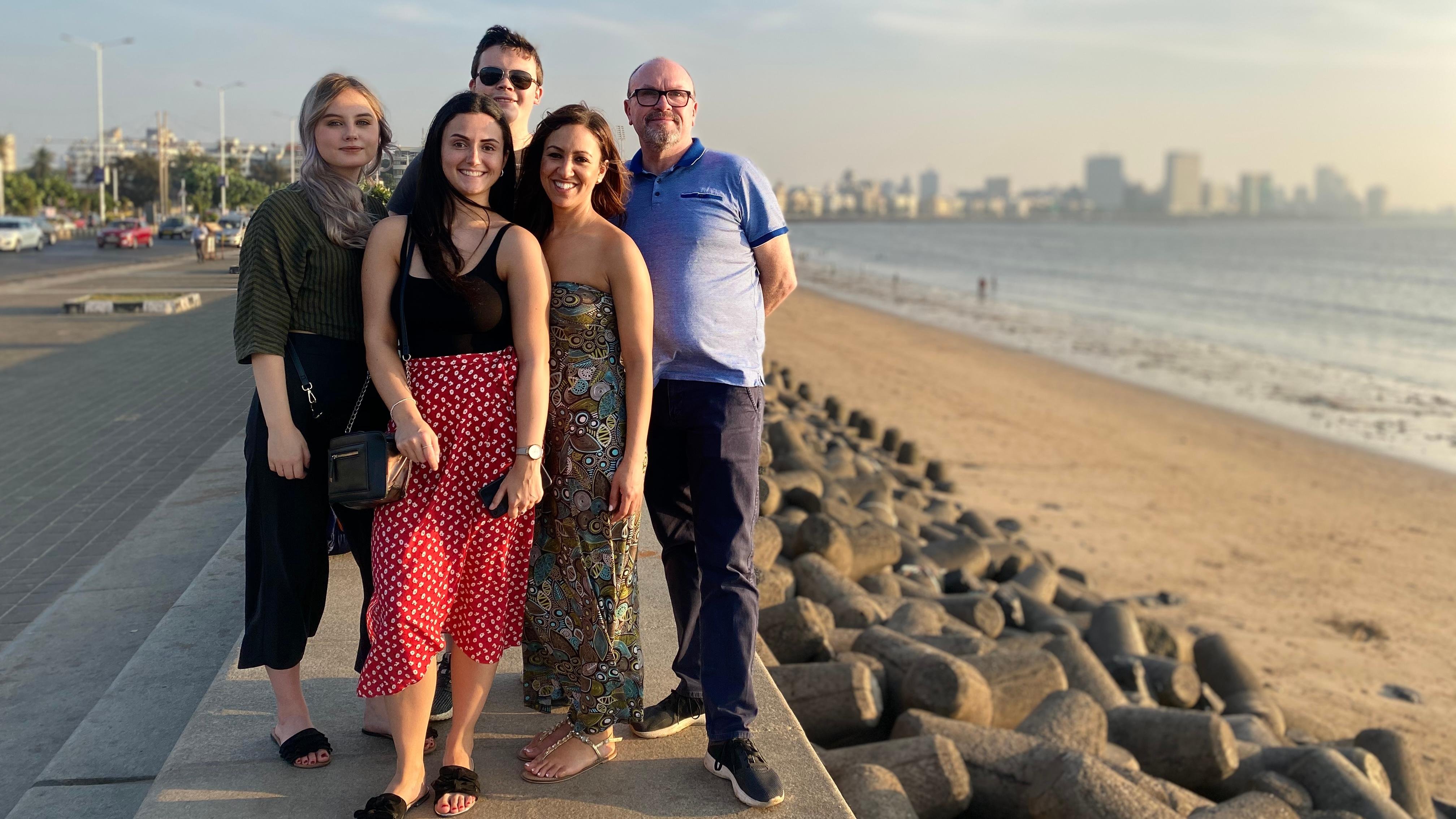 Mumbai: Private Full-Day Sightseeing Tour with Dharavi Slum - 2026 (Verified Reviews)