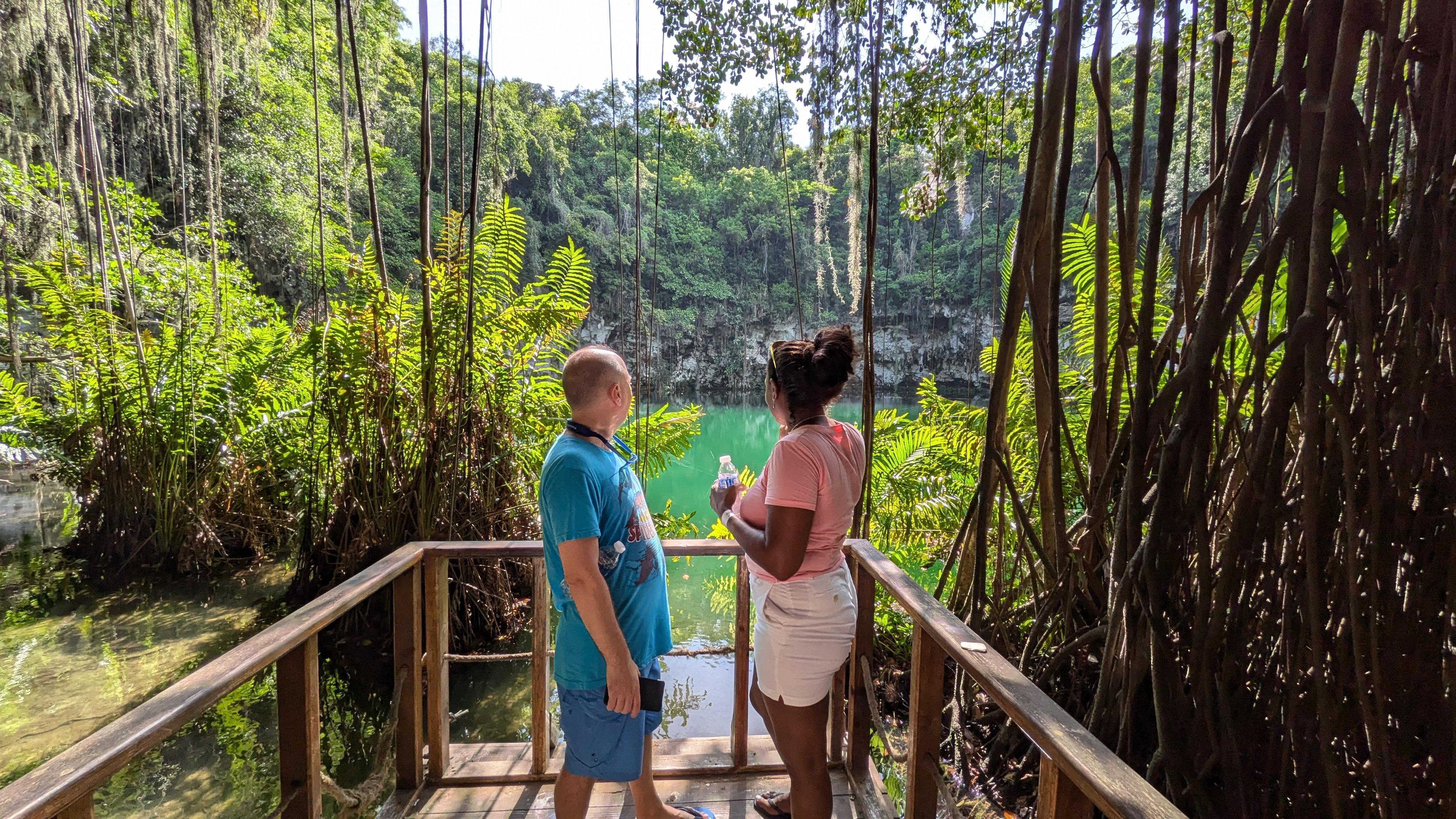 Santo Domingo Full-Day Highlights: Caves, Lighthouse, and Beaches