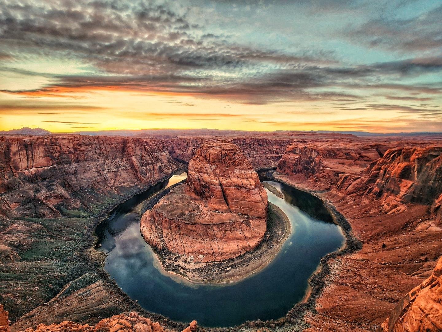 Grand Canyon Sunrise, Antelope Canyon & Horseshoe Bend Tour