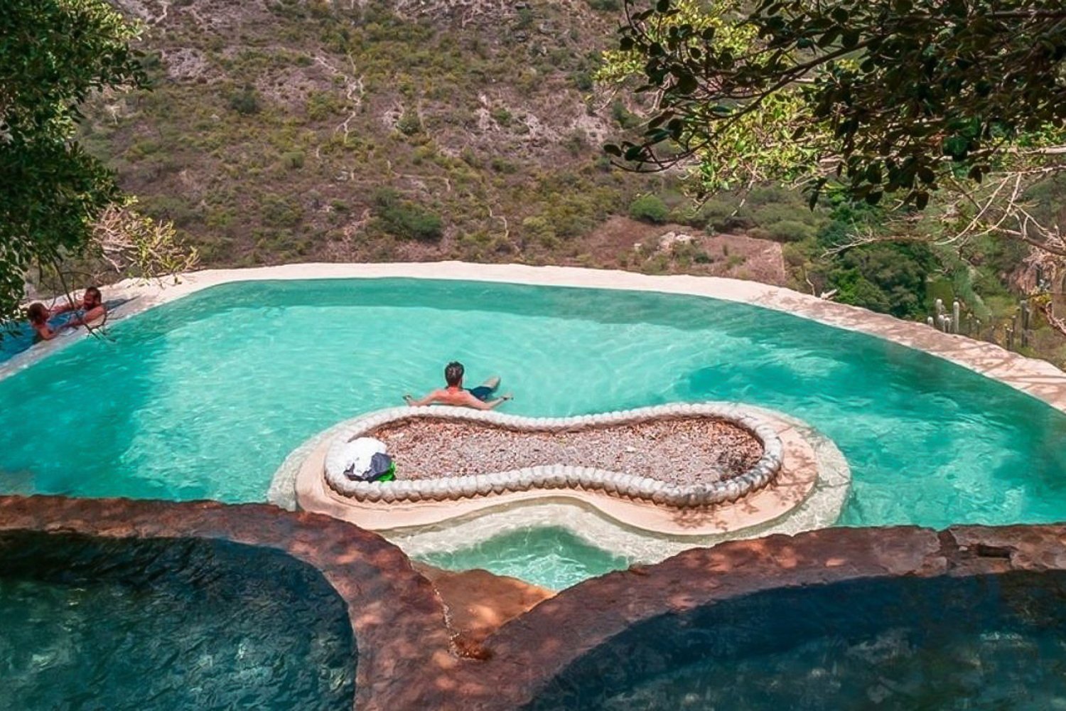 Grutas de Tolantongo — thermal caves, turquoise river and cliffside pools in Hidalgo — image 3