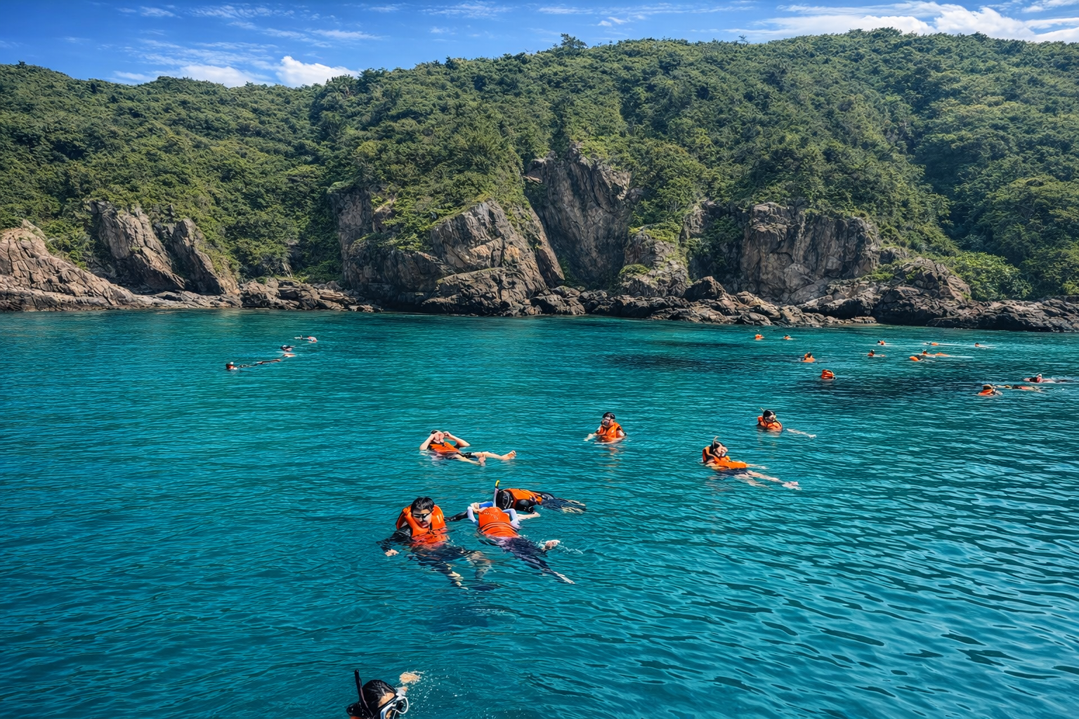 Nha Trang Bay Snorkeling Adventure with Island Hopping