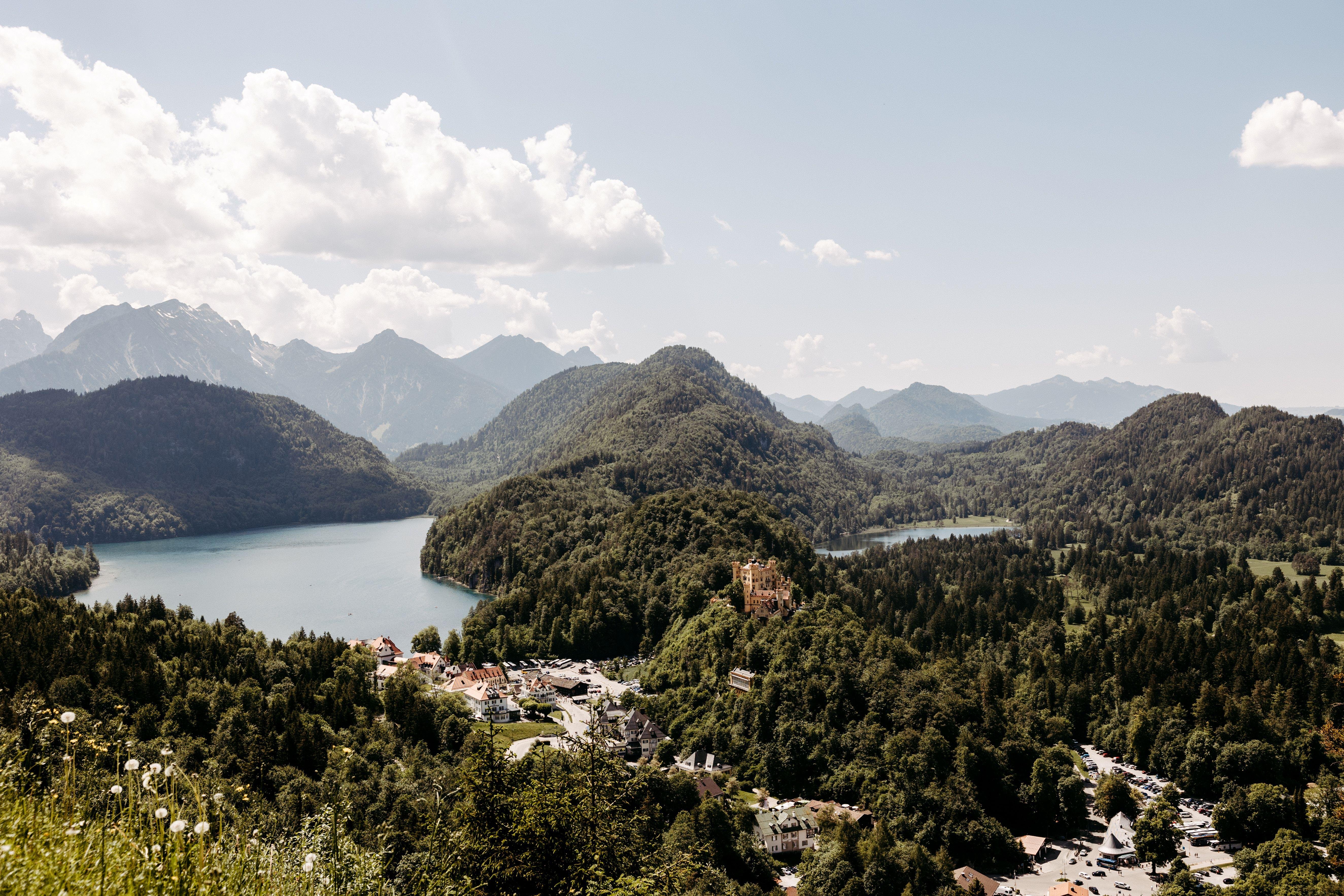 Neuschwanstein Castle tour and Bavarian Alps scenery — image 12