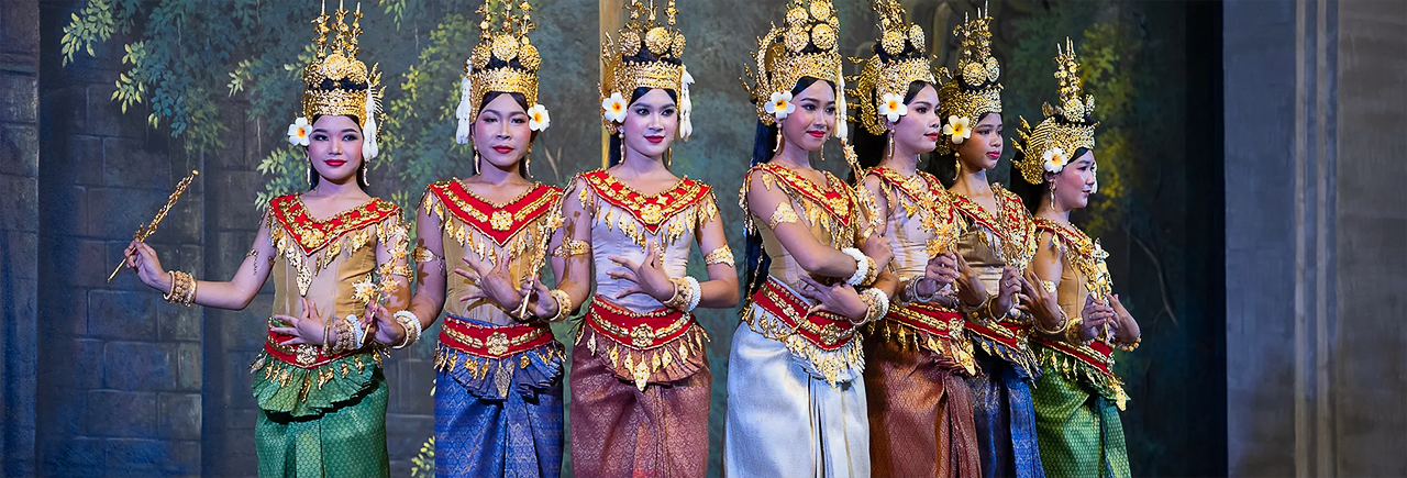 Apsara Dance Performance with Khmer Buffet Dinner