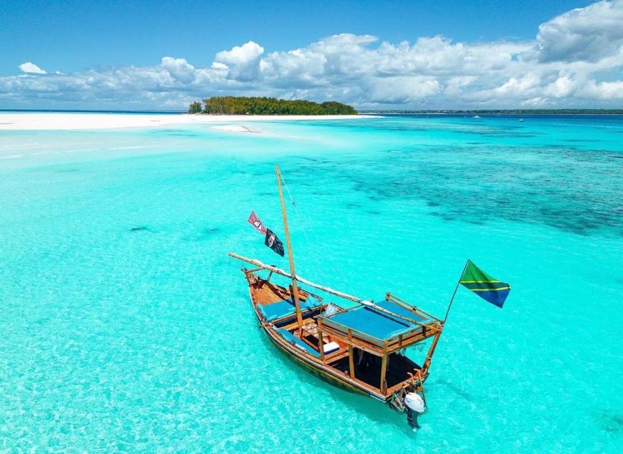 Zanzibar Sunset Dhow Cruise – Nungwi & Kendwa