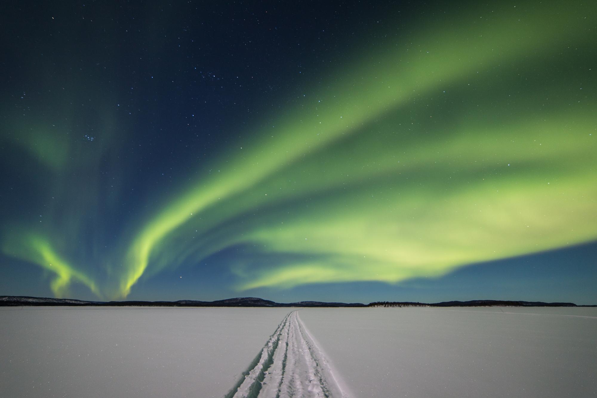 Lake Inari Aurora Hunt with Reindeer Encounter & Fireside Feast
