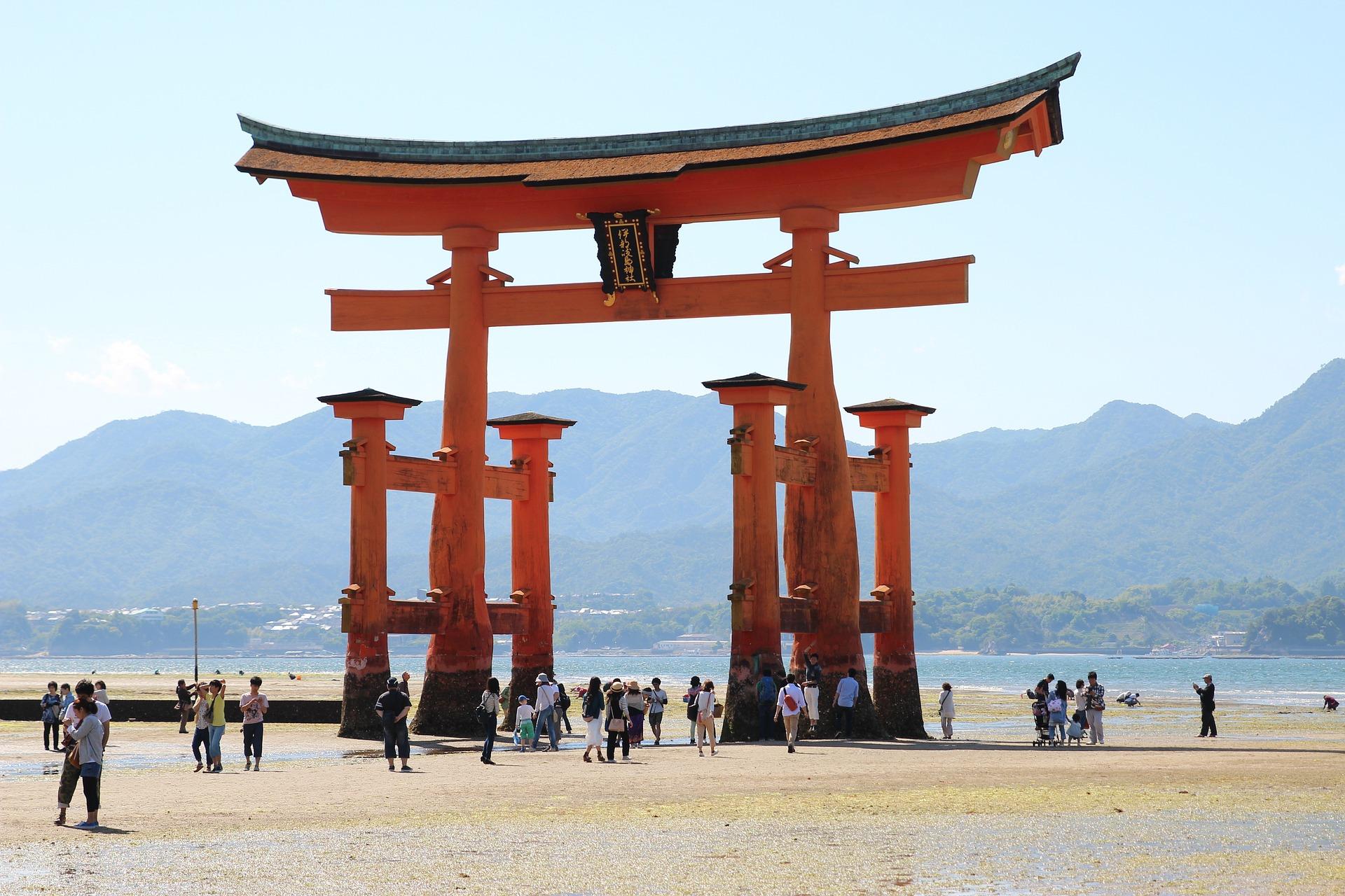 Hiroshima & Miyajima Island Day Trip from Tokyo by Shinkansen