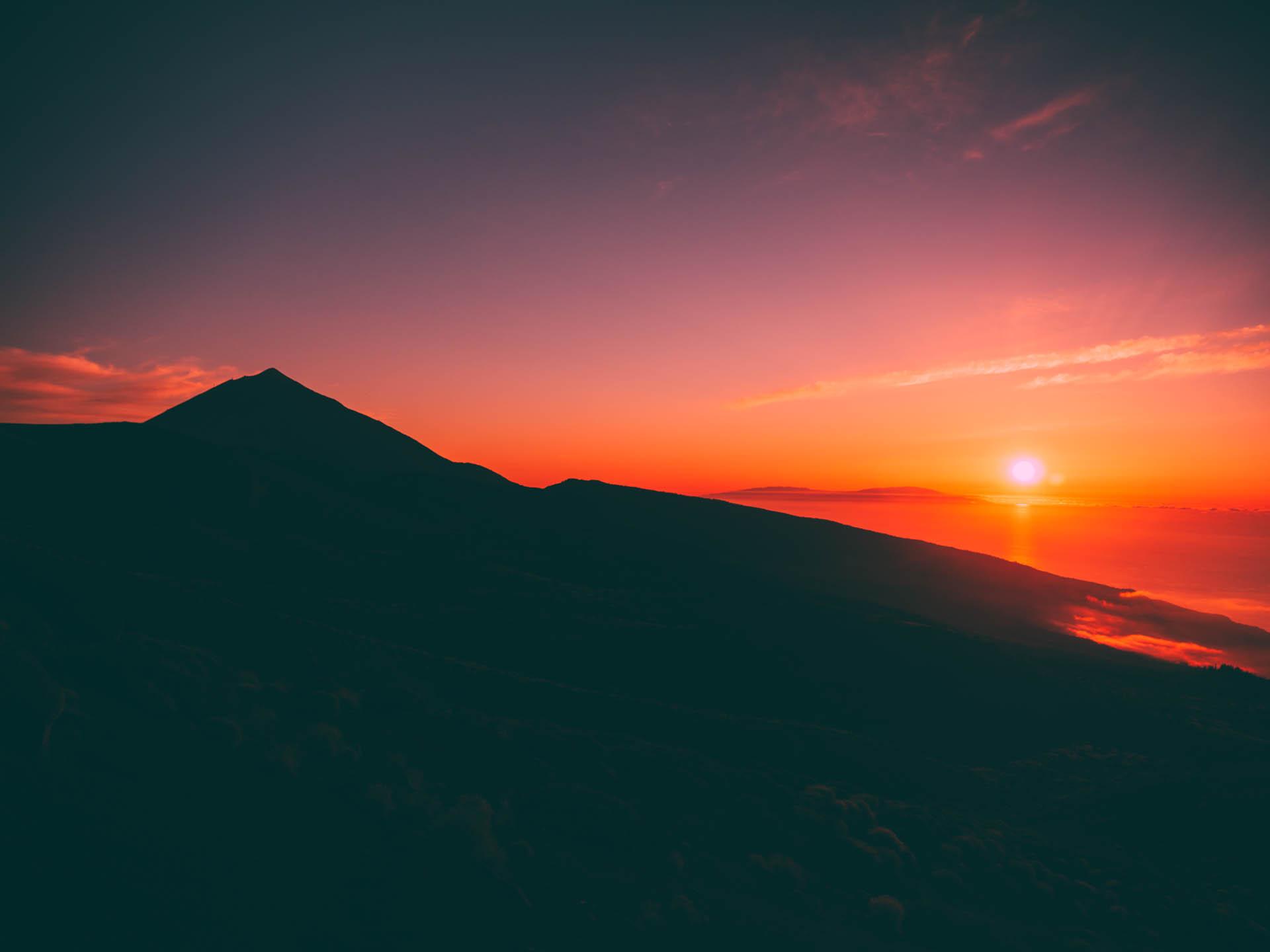 Teide Sunset and Stargazing Evening Excursion