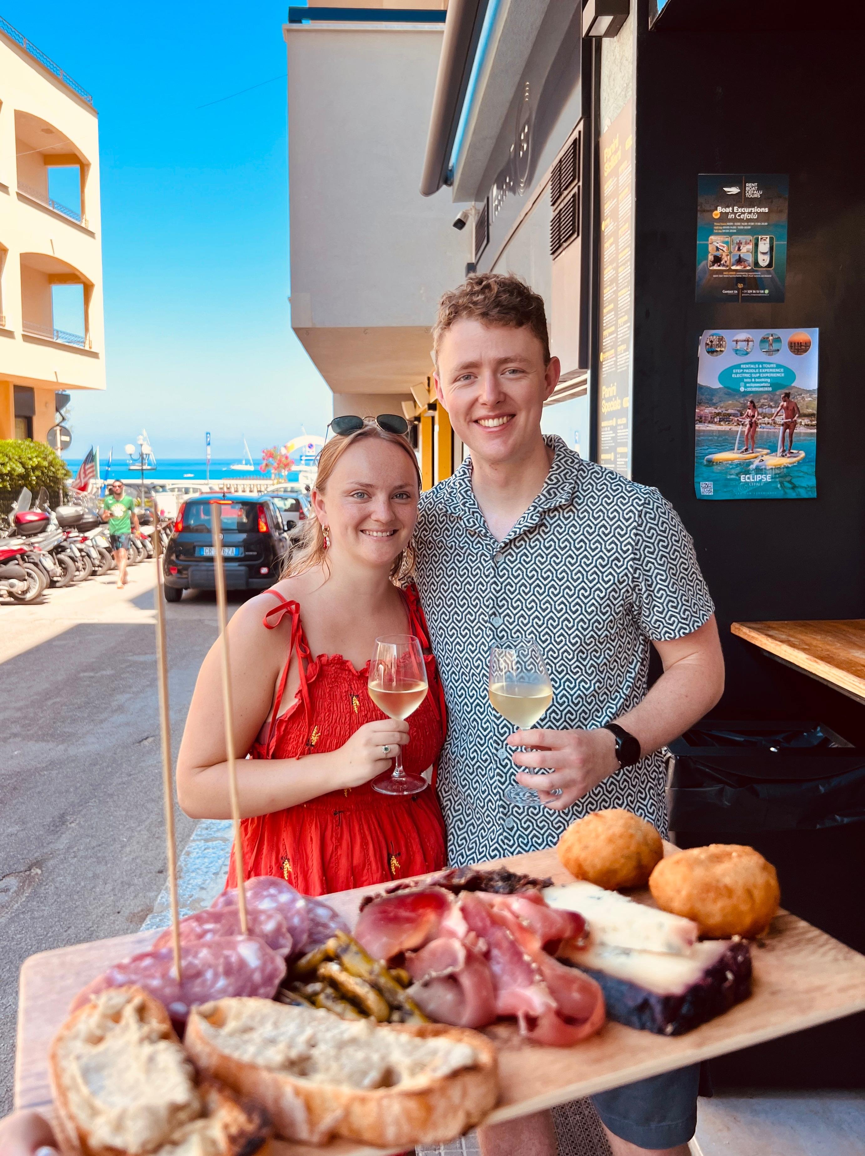 Cefalù: Guided Walking Tour & Authentic Sicilian Aperitivo