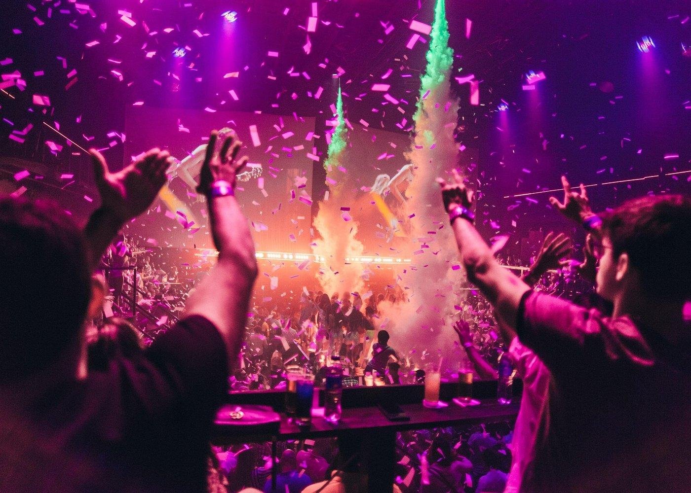 Cancun Taco Crawl & Coco Bongo Nightlife Combo