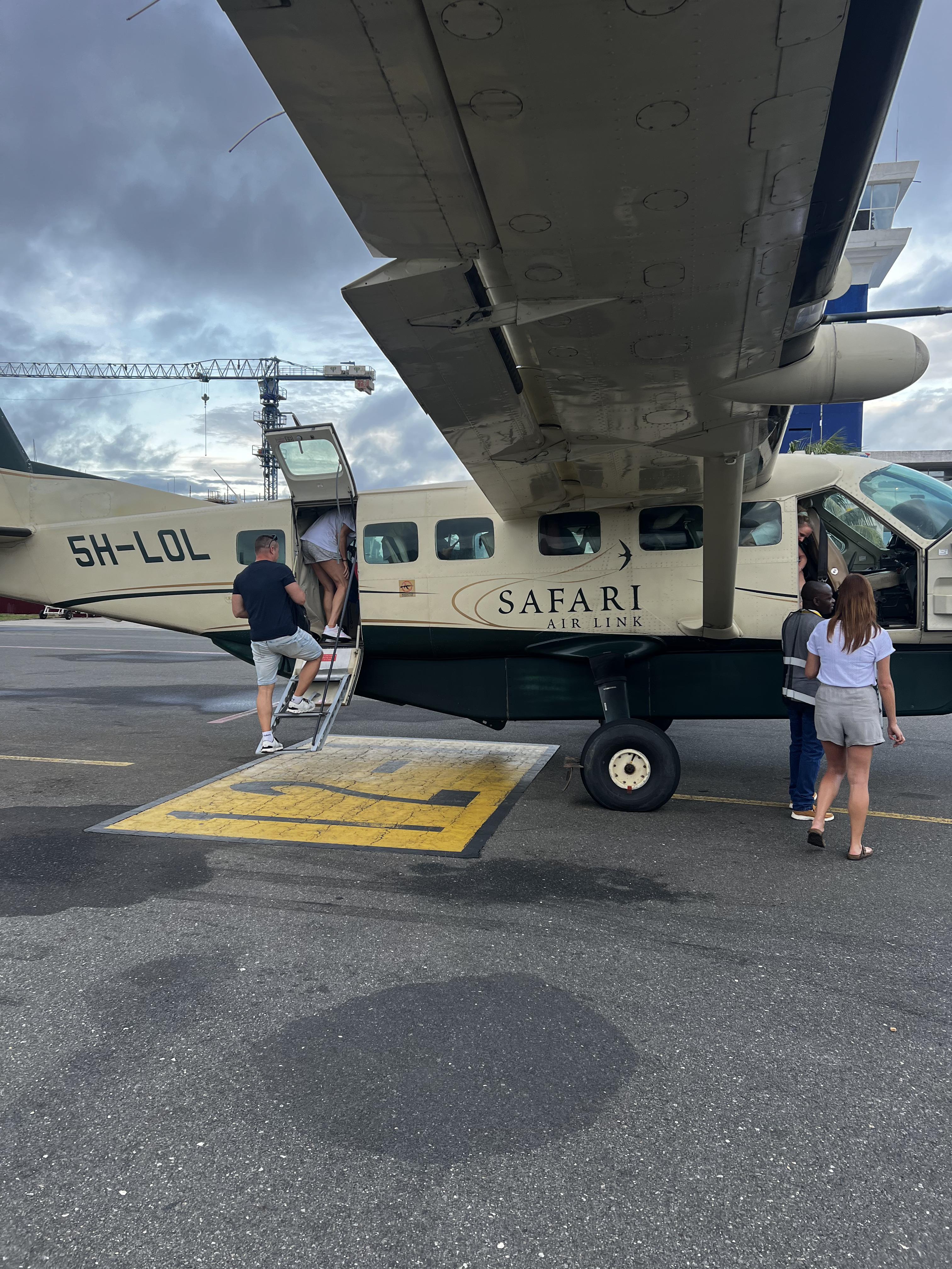 Serengeti Fly-In, Drive-Out Safari: 4-Day 3-Night Adventure