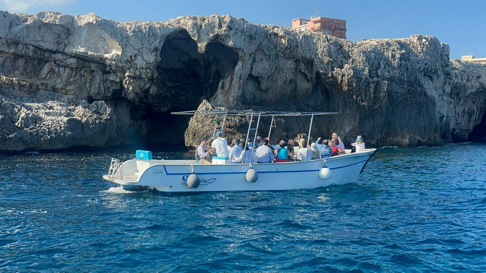Siracusa: Ortigia Boat Tour with Marine Grotto & Snorkeling