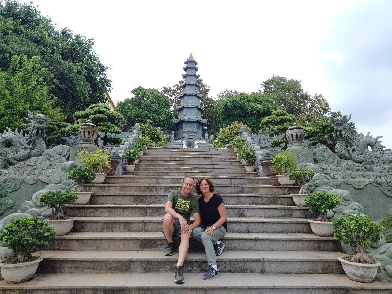 Hue & Hoi An: Private Scenic One-Way Transfer
