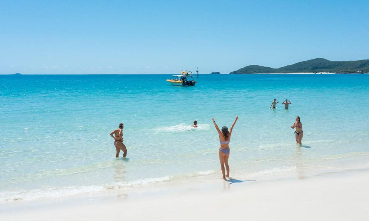 Whitsundays Full-Day: Whitehaven Beach, Hill Inlet & Reef Snorkel