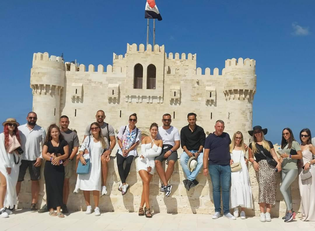 Cairo to Alexandria: Full-Day Archaeological Discovery Tour
