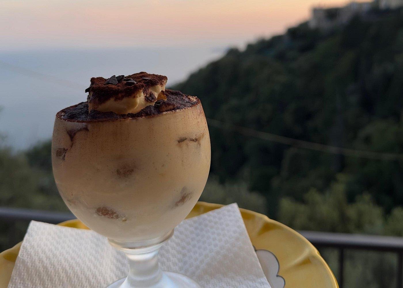Positano Home Cooking Class: Handmade Ravioli, Tagliatelle & Tiramisù