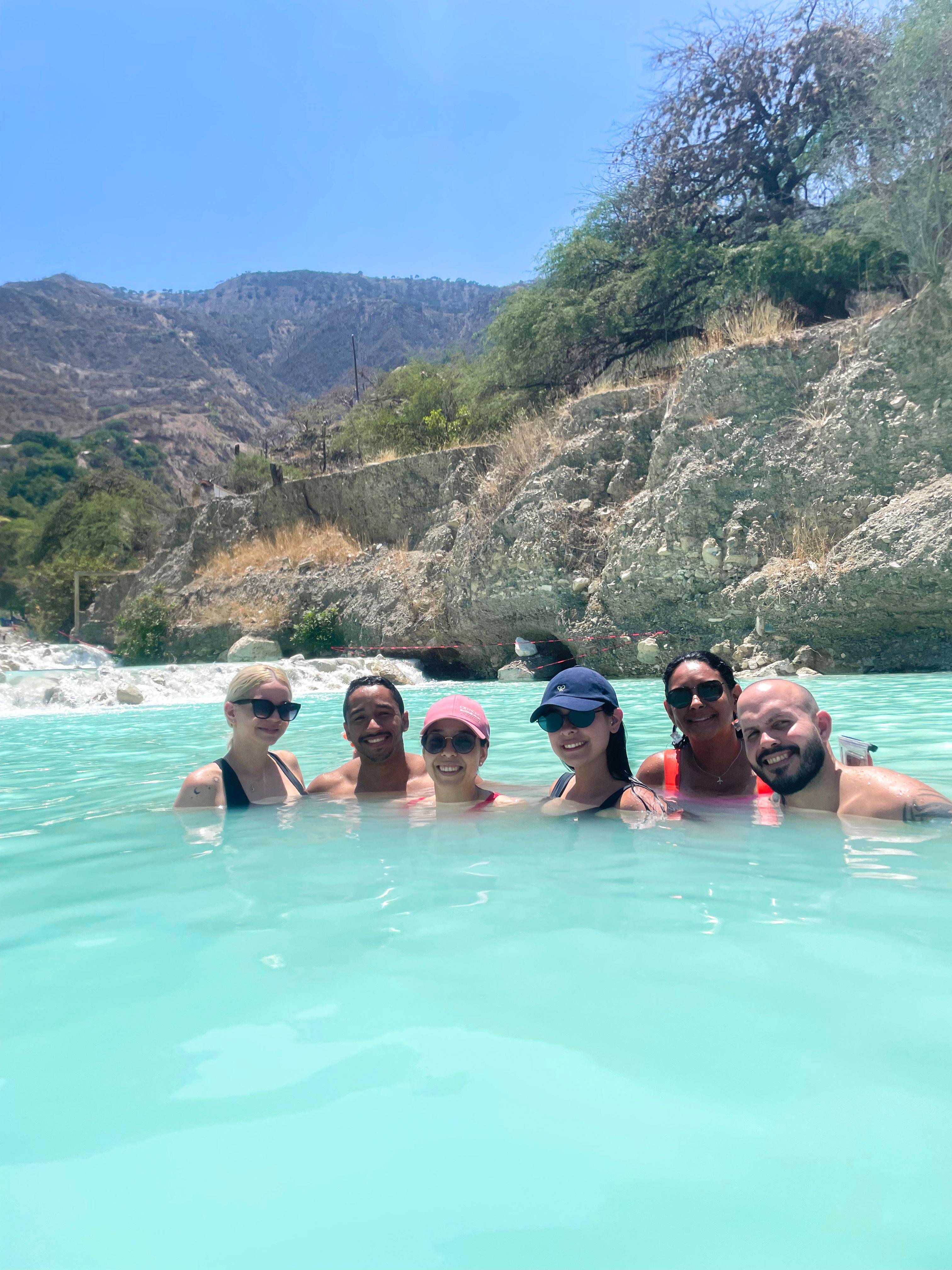 Grutas de Tolantongo — thermal caves, turquoise river and cliffside pools in Hidalgo — image 20