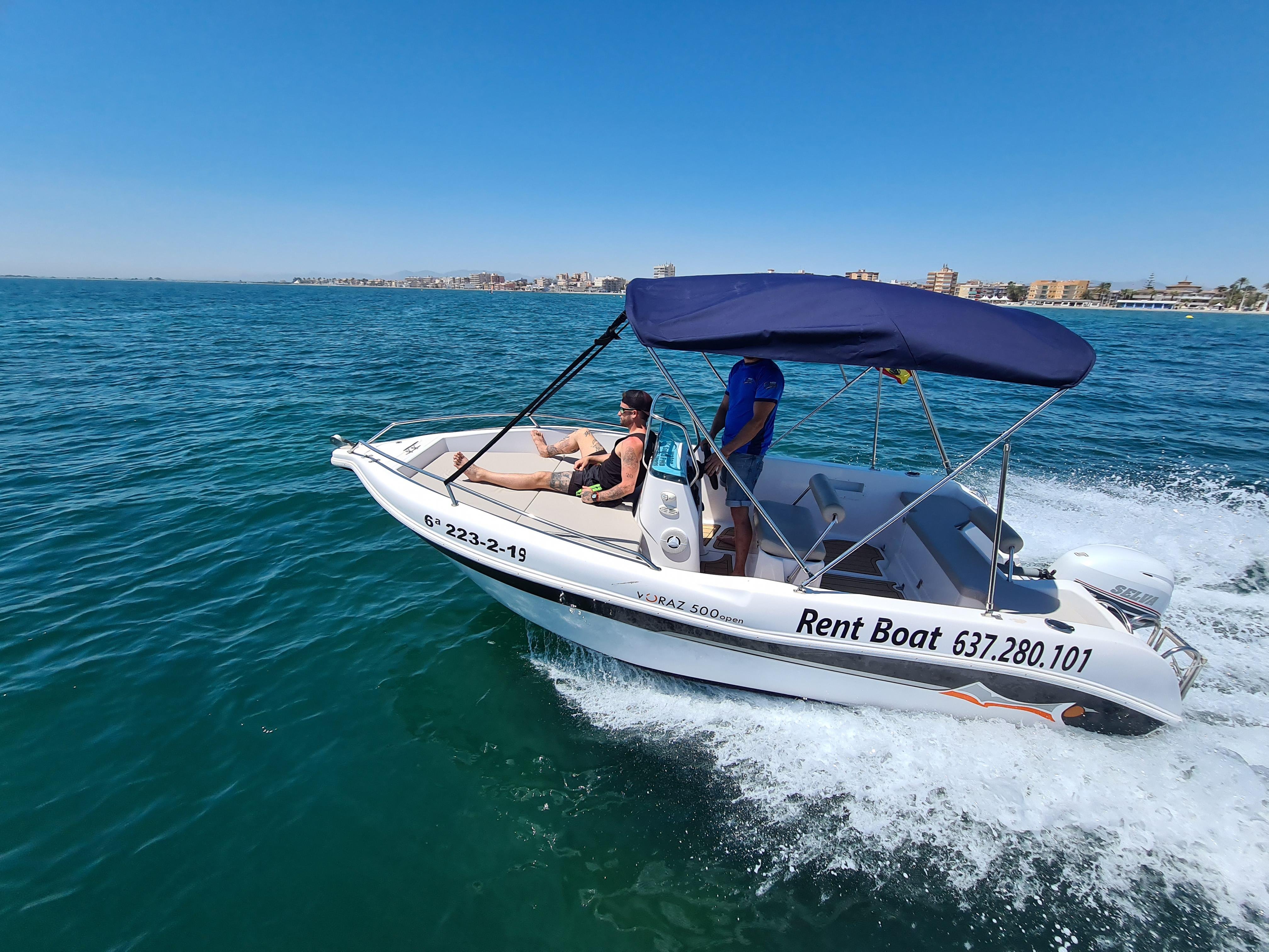 VORAZ 2H Private Boat Rental