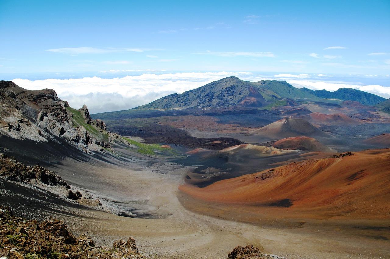 Maui: Haleakala Sunrise Tour with Pick-up