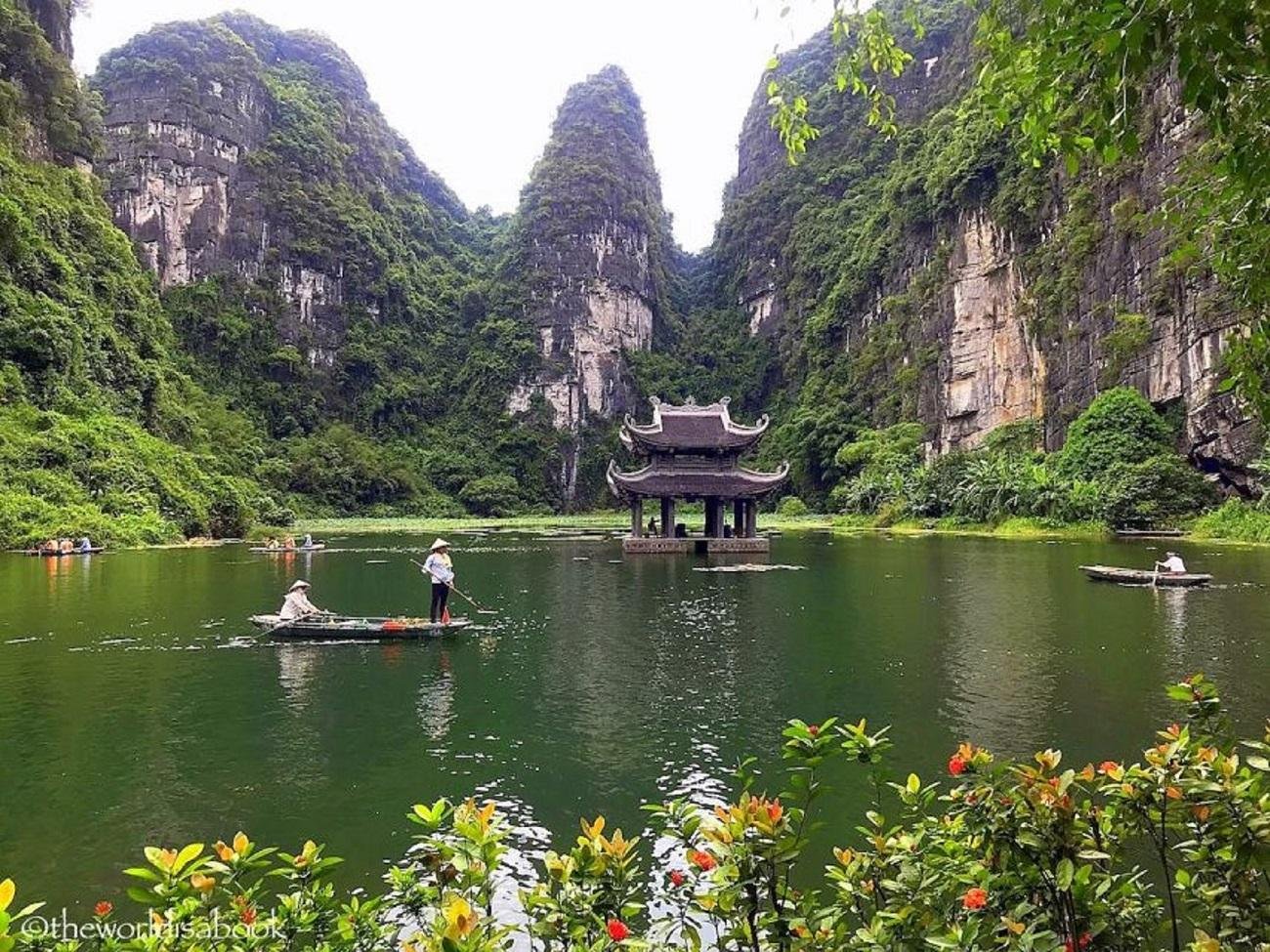 2-Day Hanoi, Ninh Binh & Ha Long Bay Luxury Tour