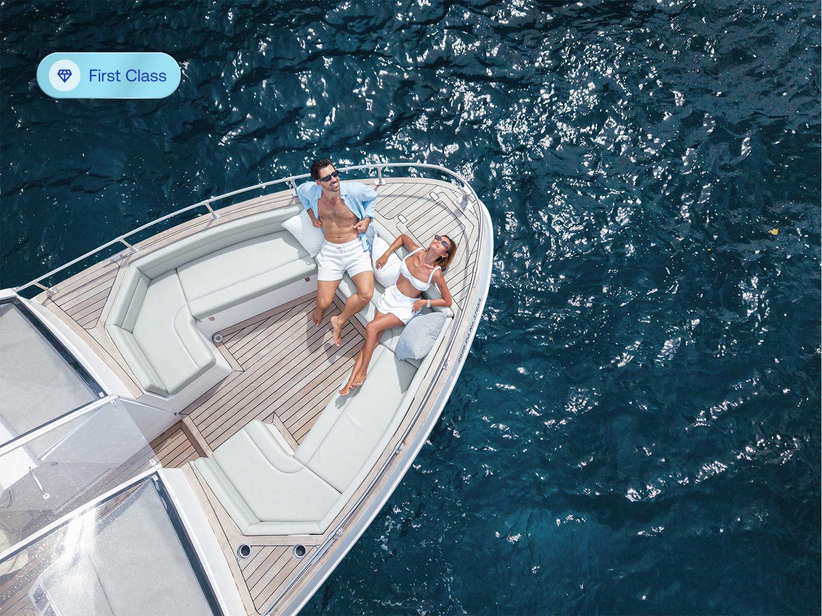 Nusa Penida Premium Yacht Adventure with Manta Rays