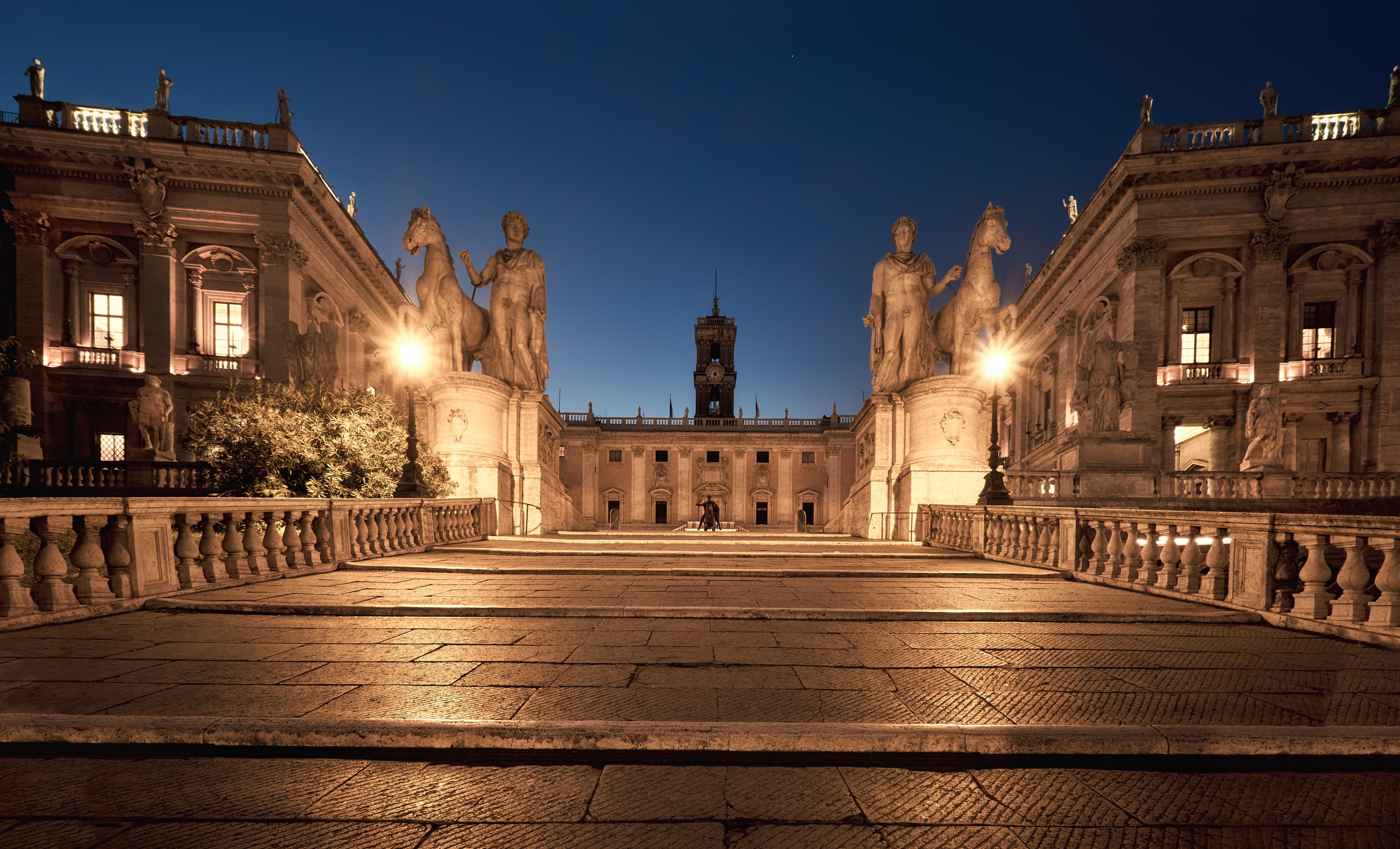 Rome night golf cart tour — illuminated landmarks of the centro storico — image 6