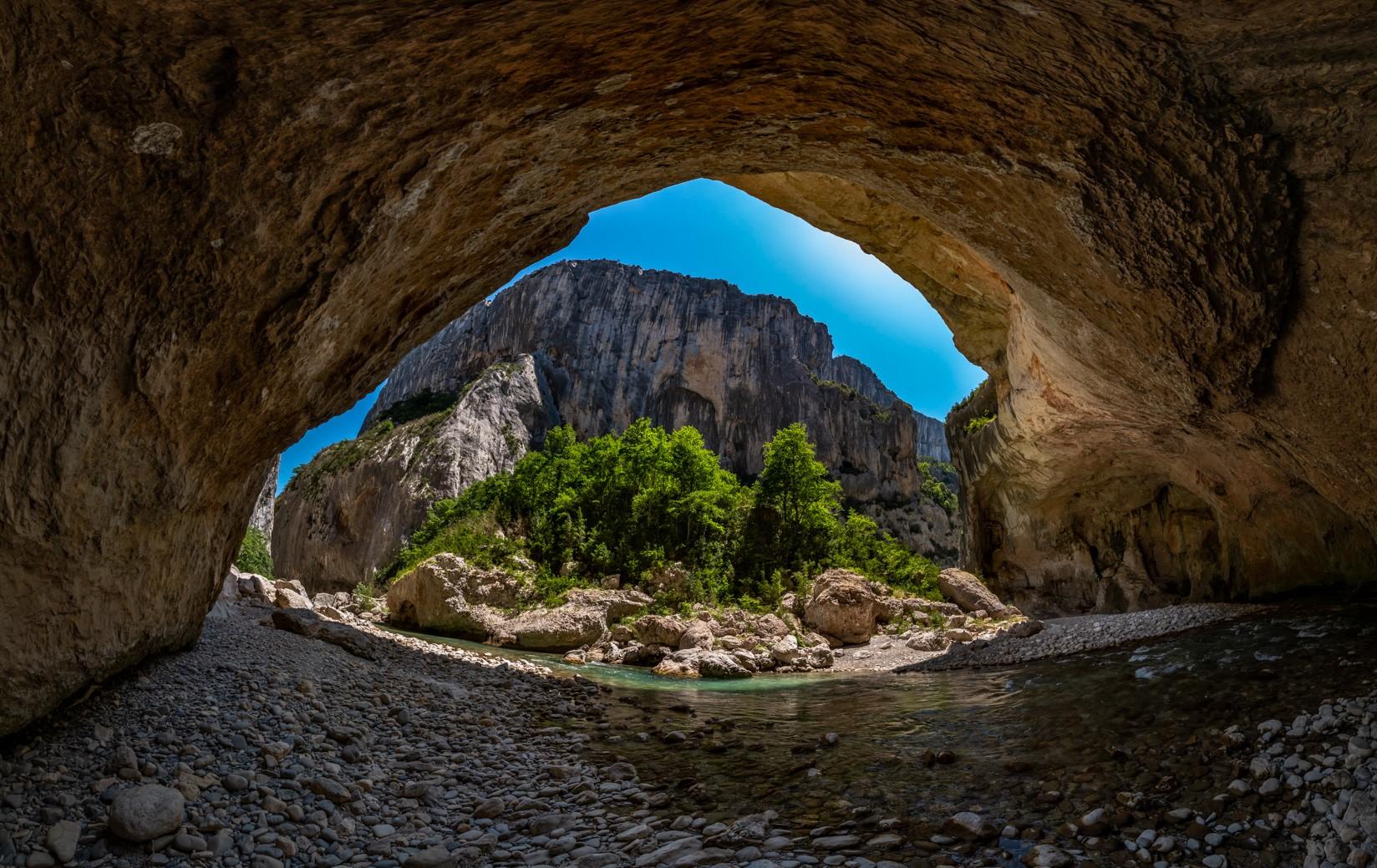 Verdon: Floating in the Grand Canyon