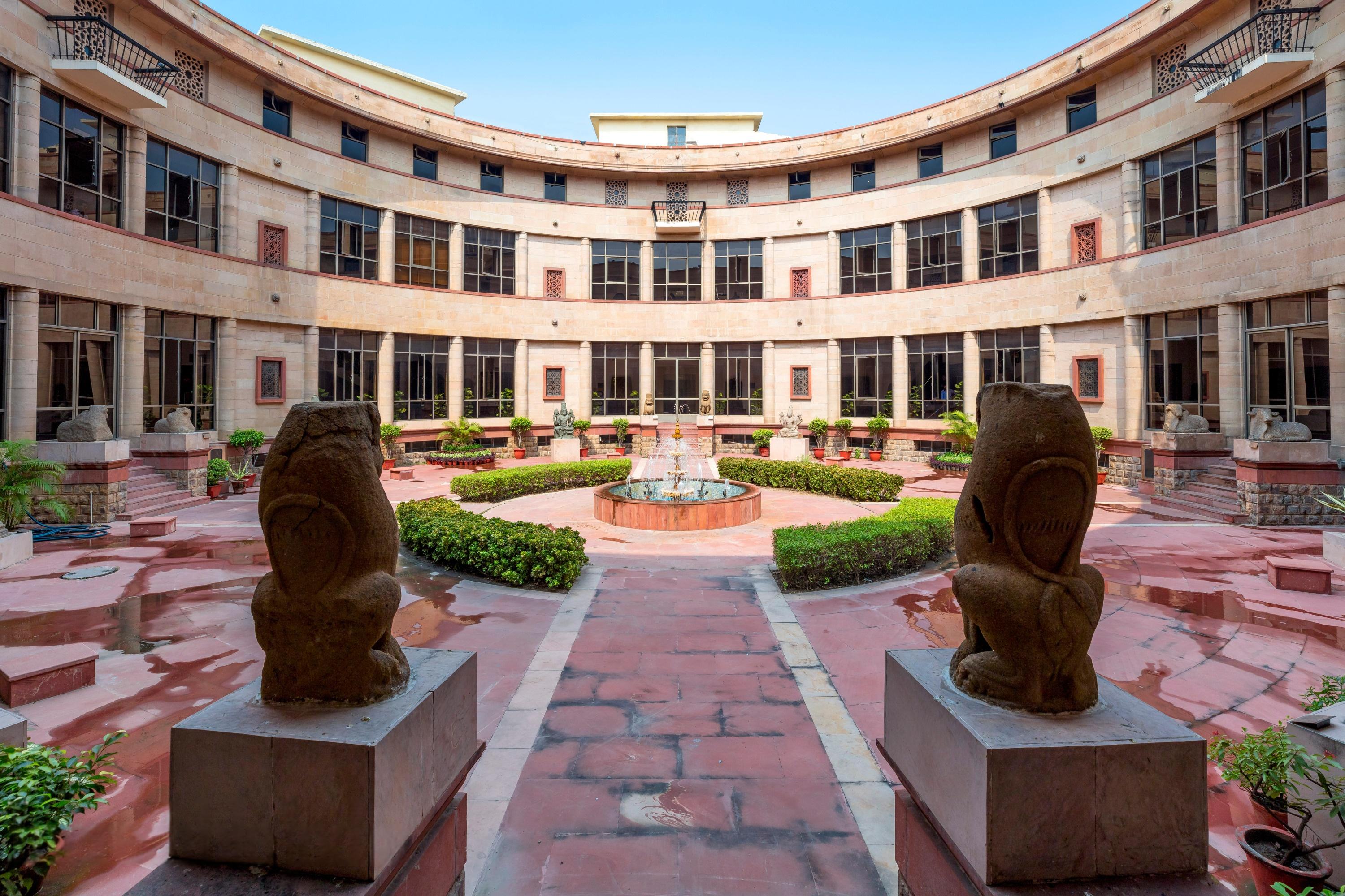 Private Museums & Heritage Full-Day Tour in Delhi