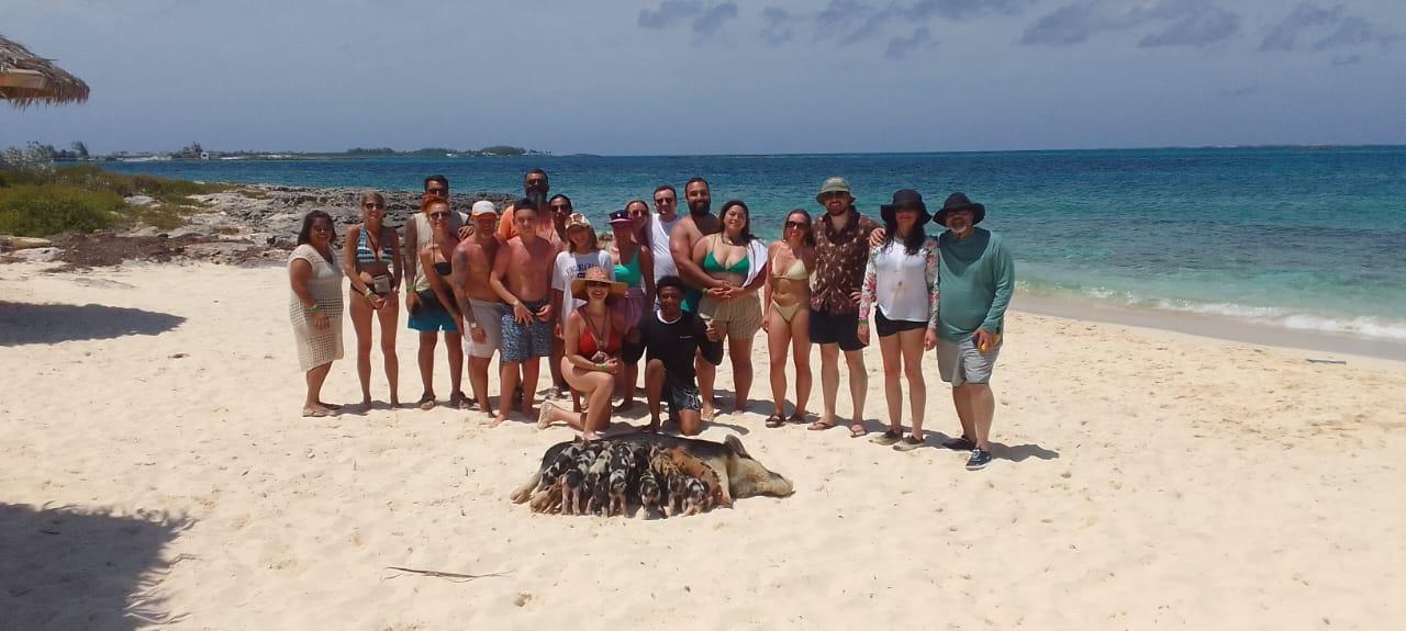 Nassau Catamaran Adventure: Swimming Pigs, Turtles & Snorkeling