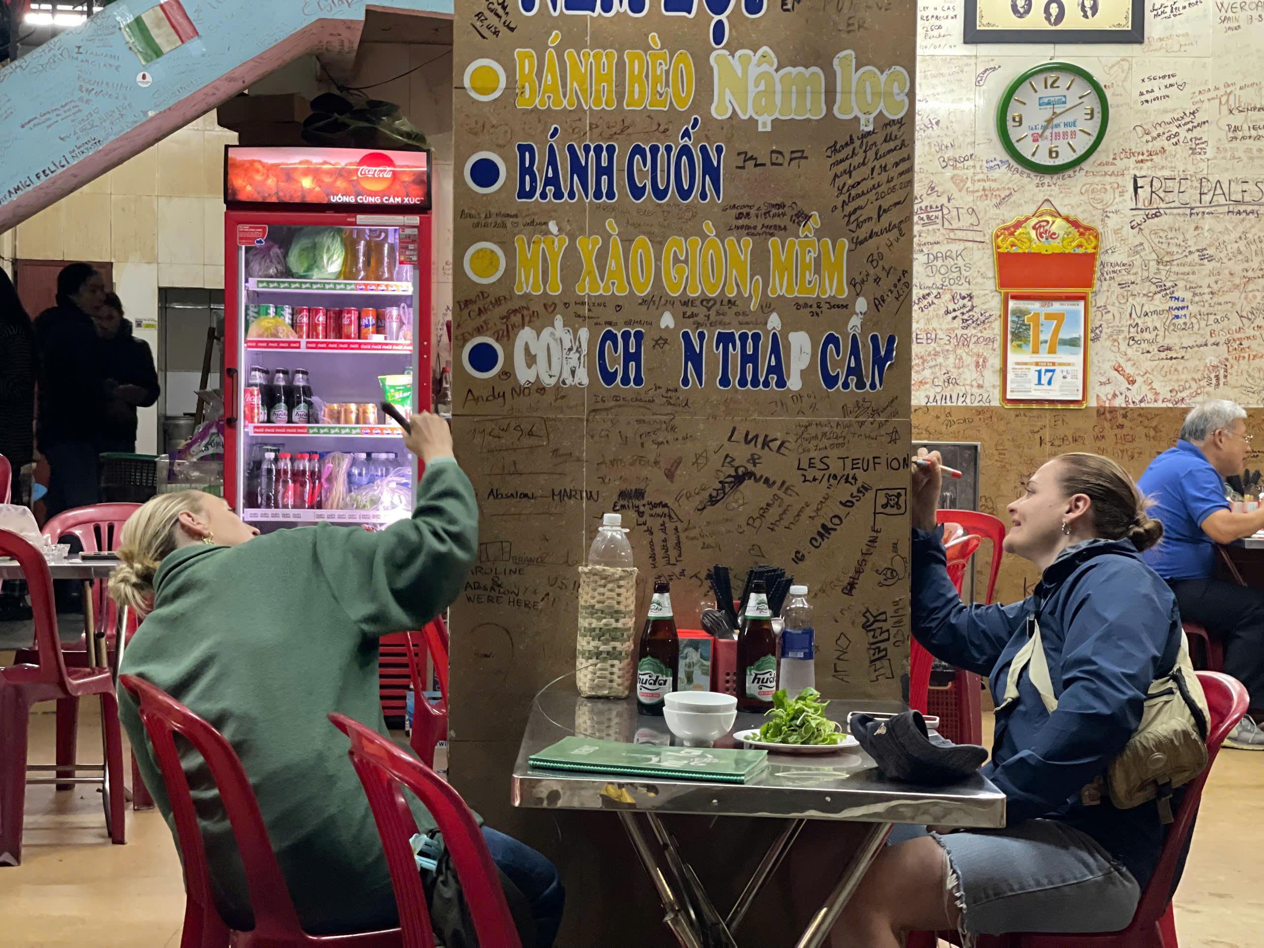street food tour in Hue — photo 14