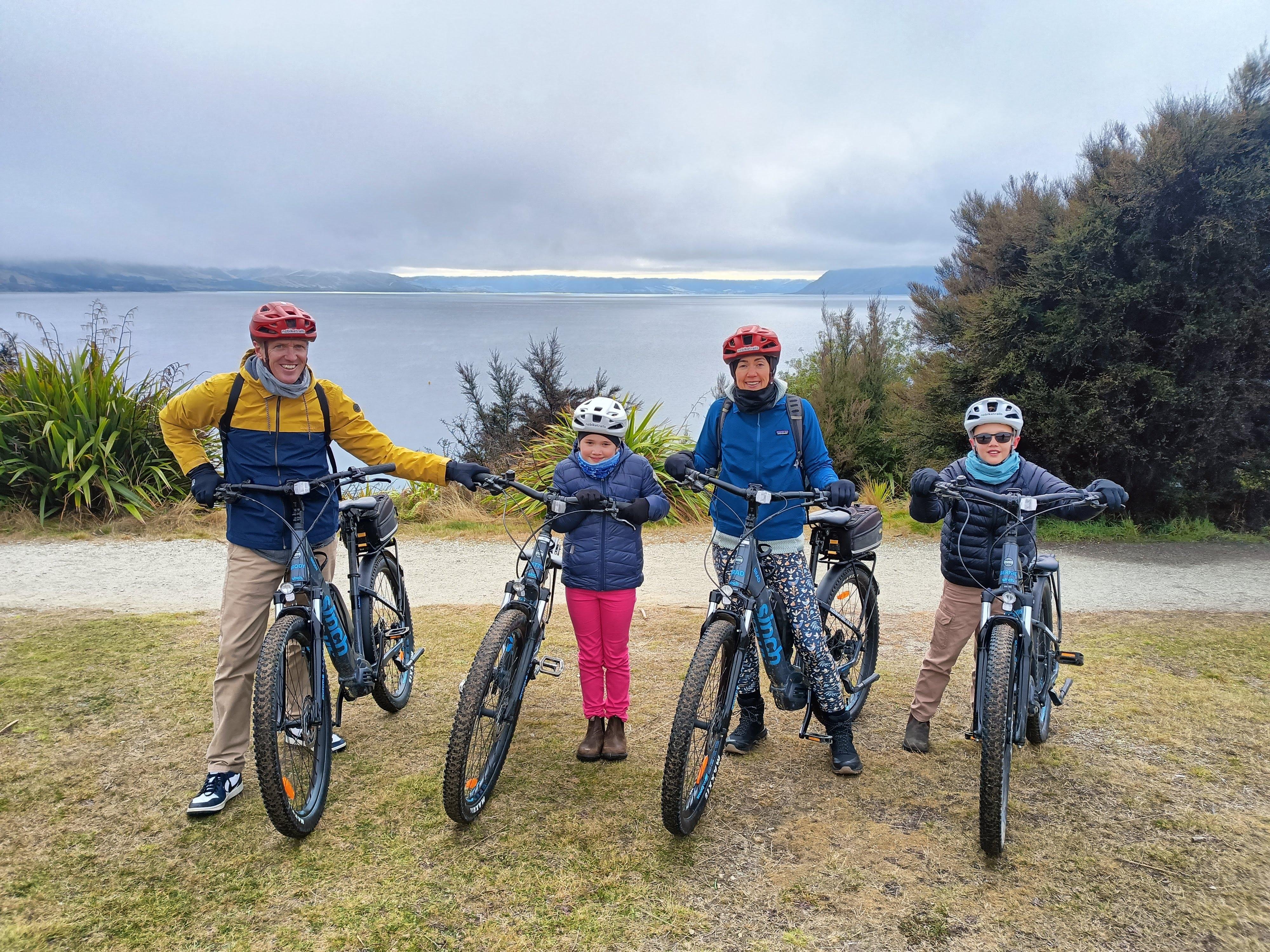 Wānaka And Hāwea: Trail Ride on Bike or E-Bike