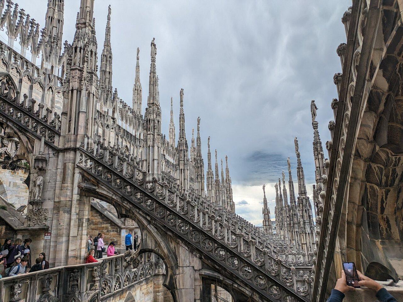 Milan Duomo Skip-the-Line Guided Tour with Rooftop Lift Access