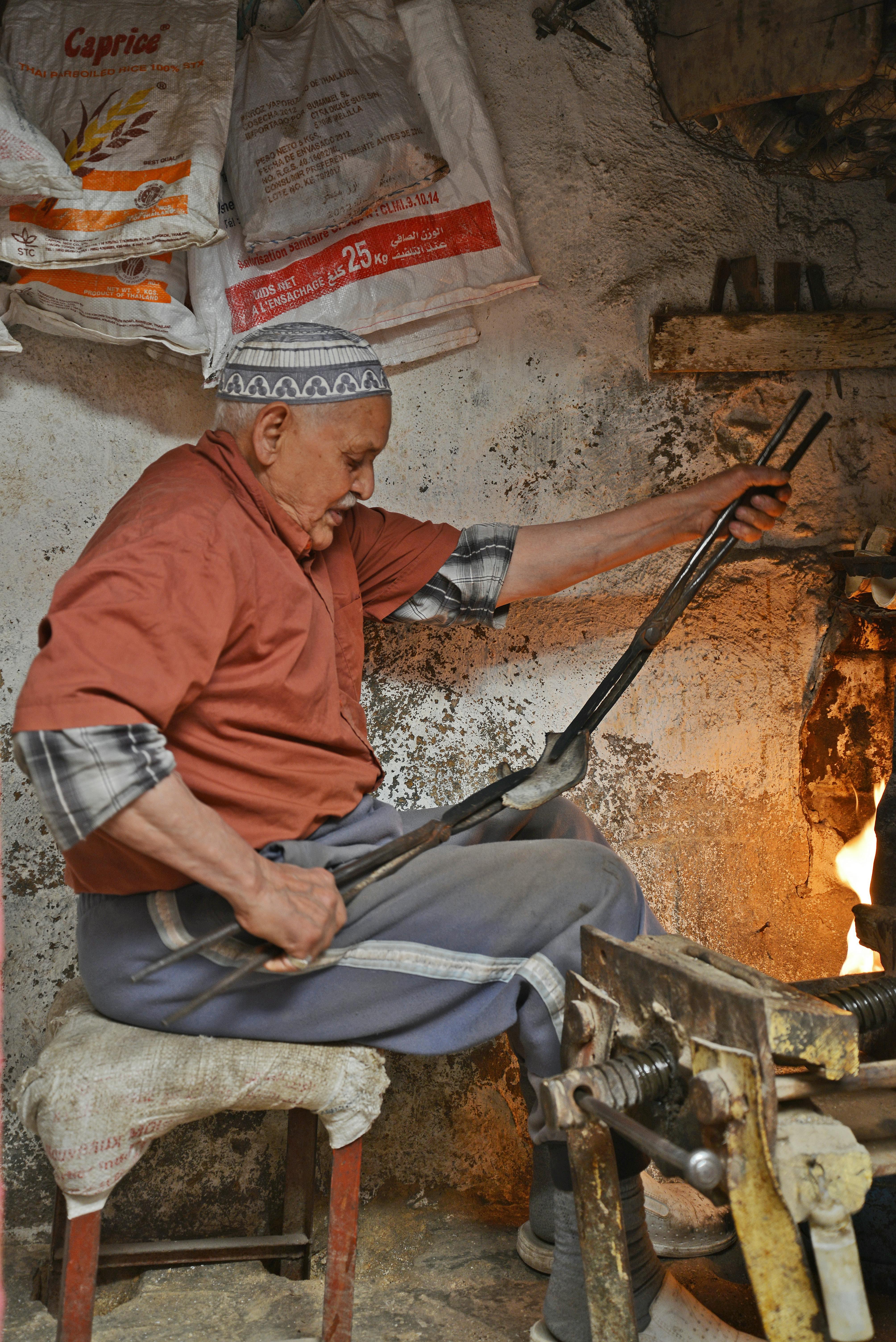 Fes Medina Walking Tour with Local Expert