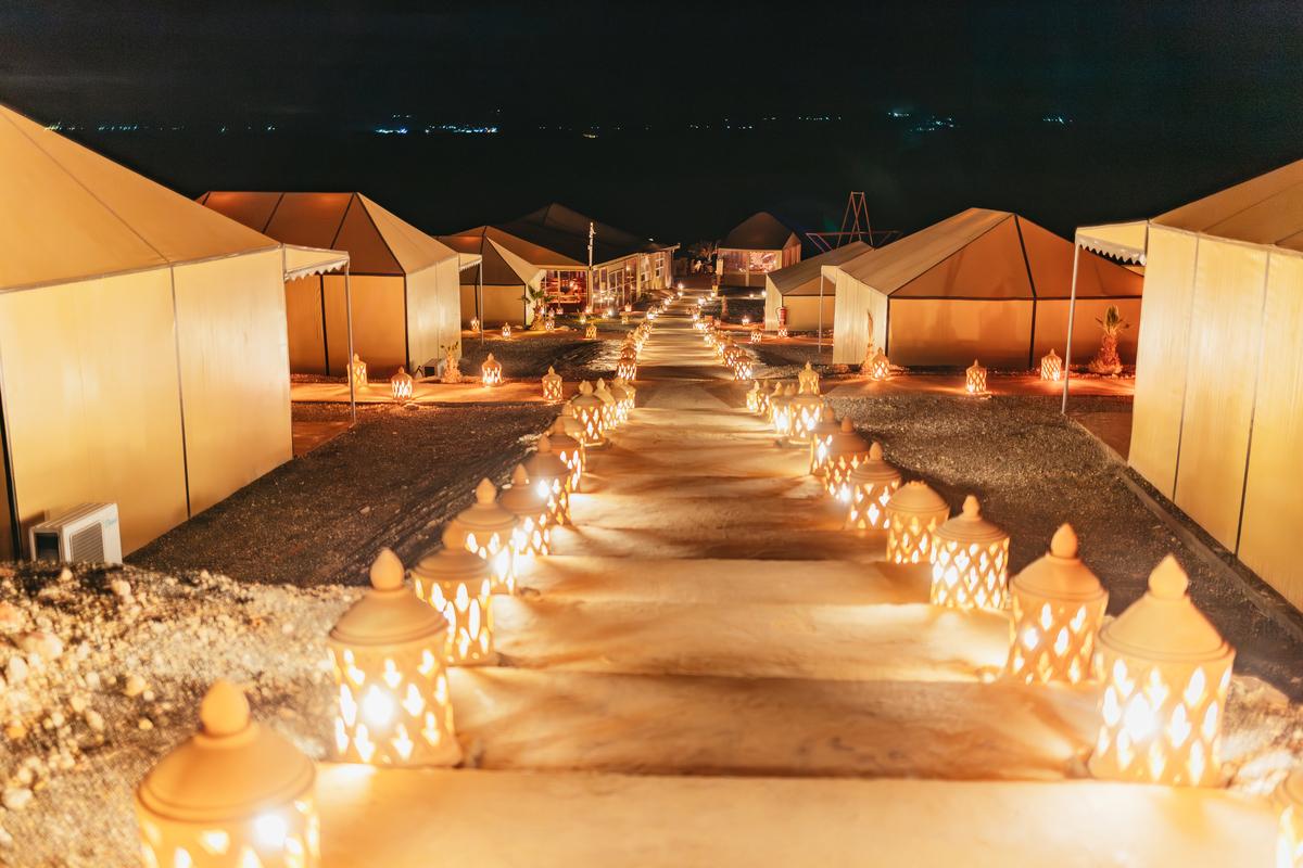 Agafay Desert Overnight: Dinner, Live Show & Stargazing from Marrakech